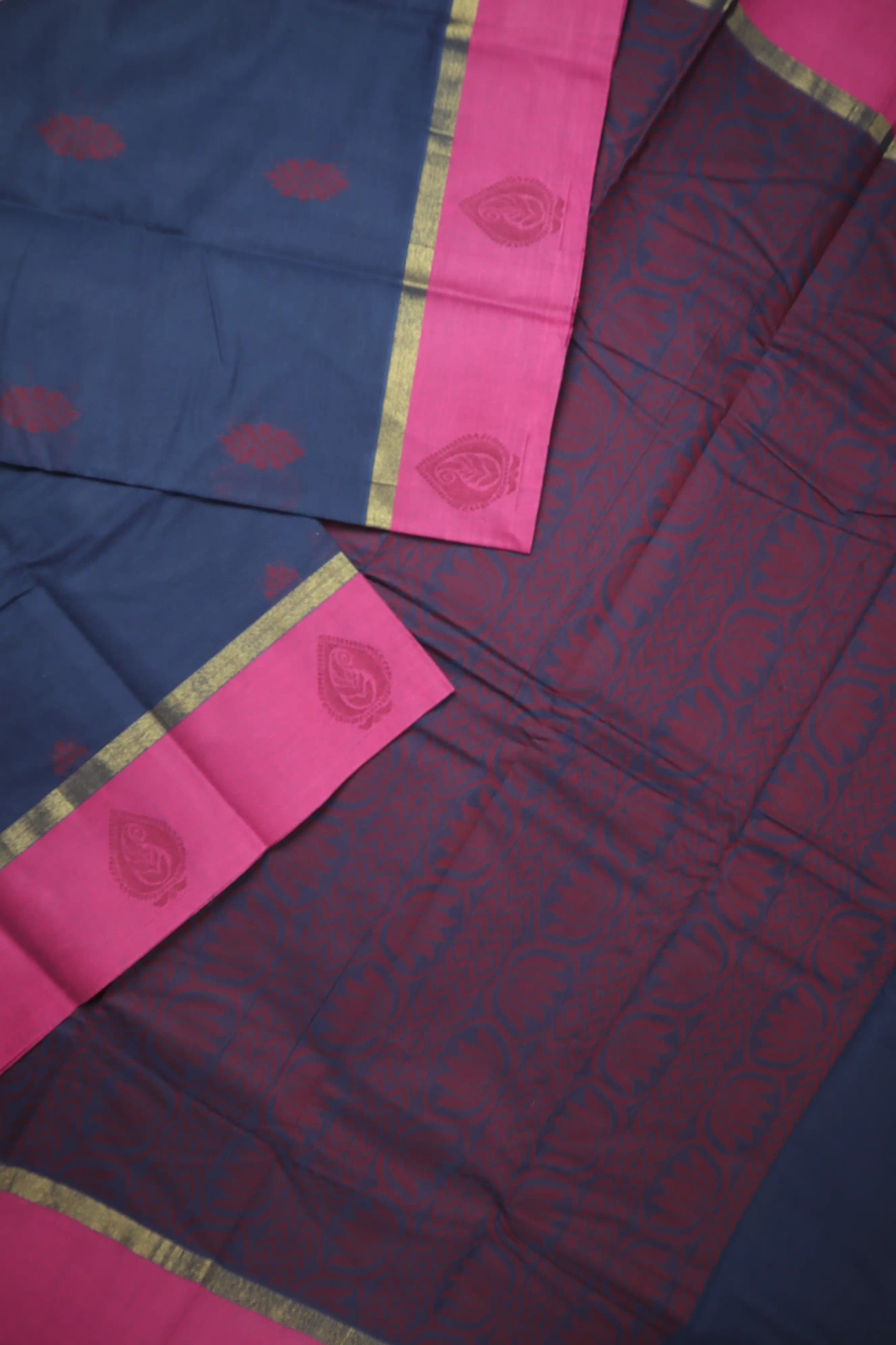 navy-flower-coimbatore-cotton-saree-cbe000378-b