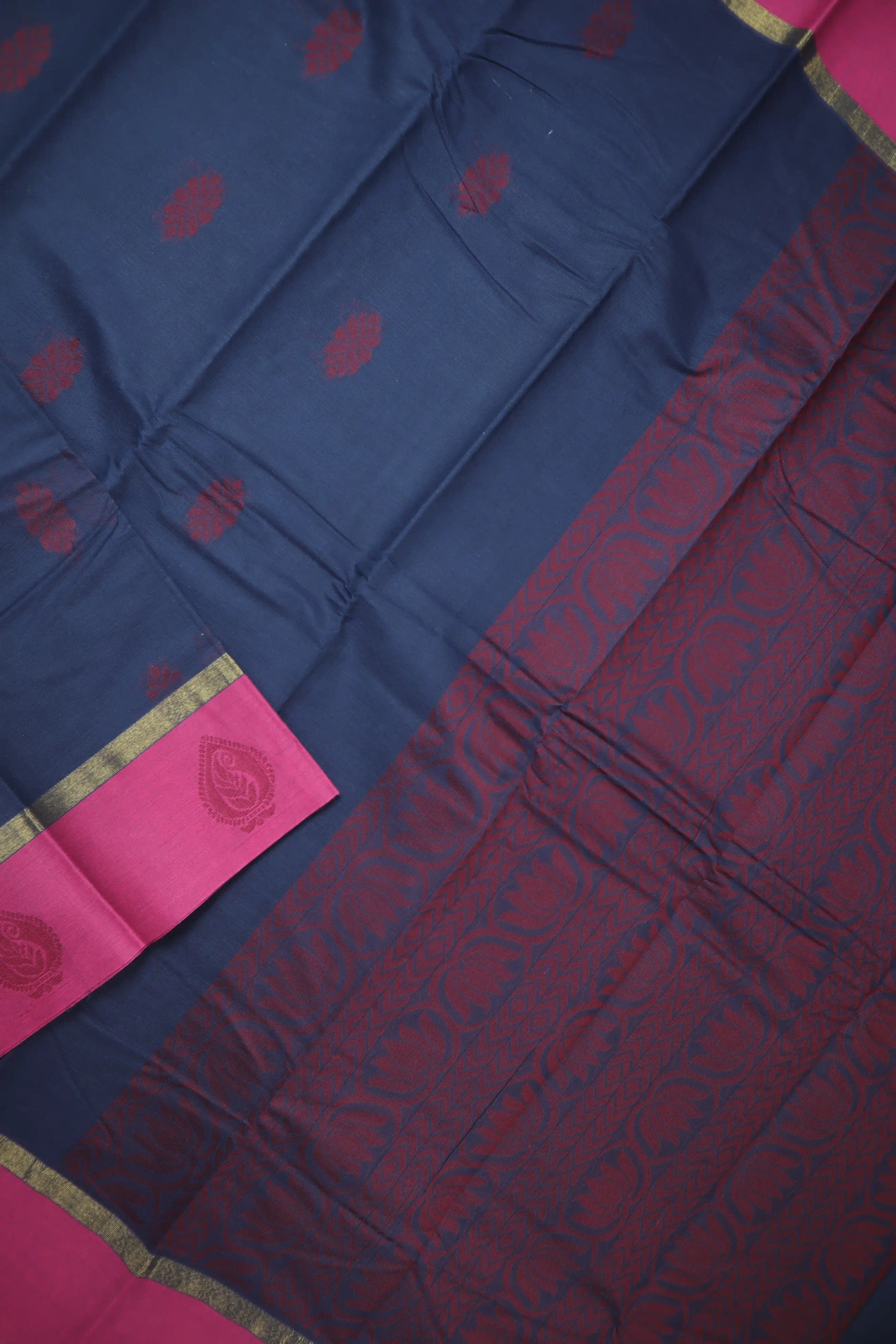 navy-flower-coimbatore-cotton-saree-cbe000378-c