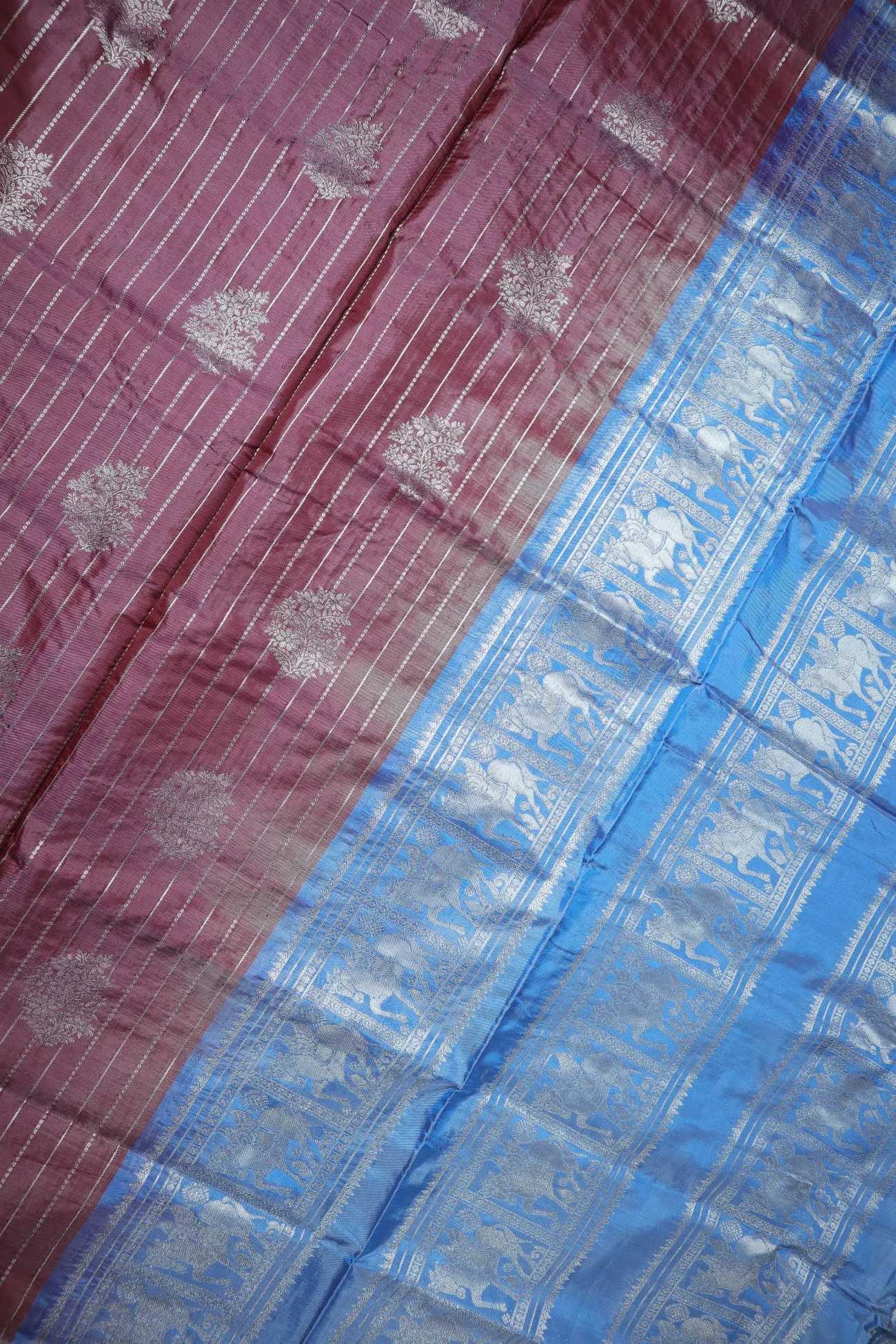 maroon-unicorn-flower-banana-pith-saree-bps000566-c