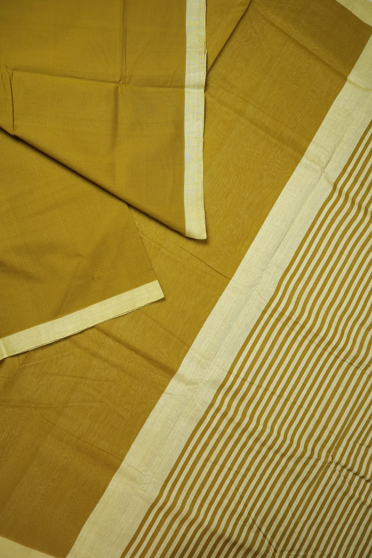 saddle-brown-plain-mangalagiri-saree-ml002773-b