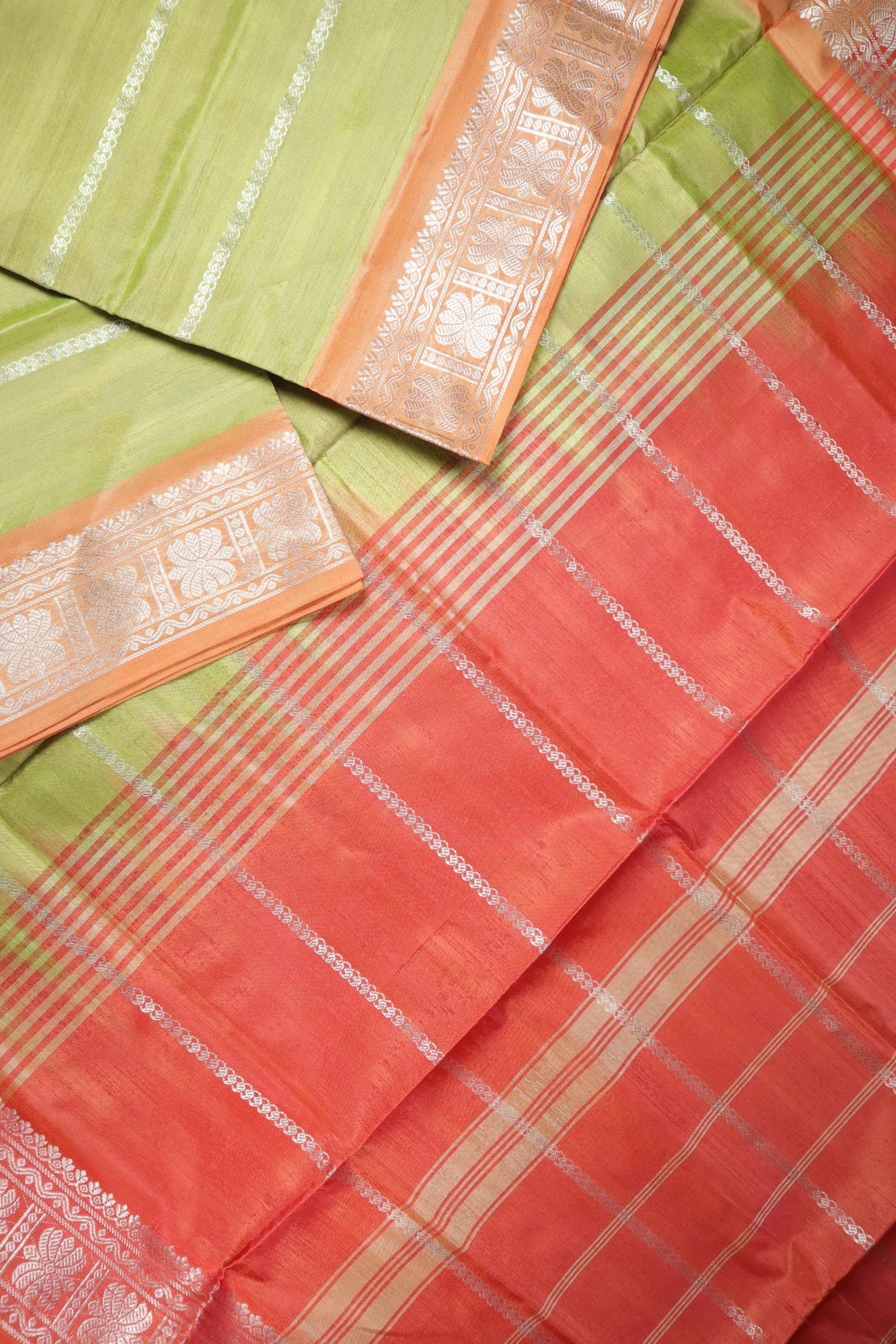 olive-veldhari-banana-pith-saree-bps000543-b