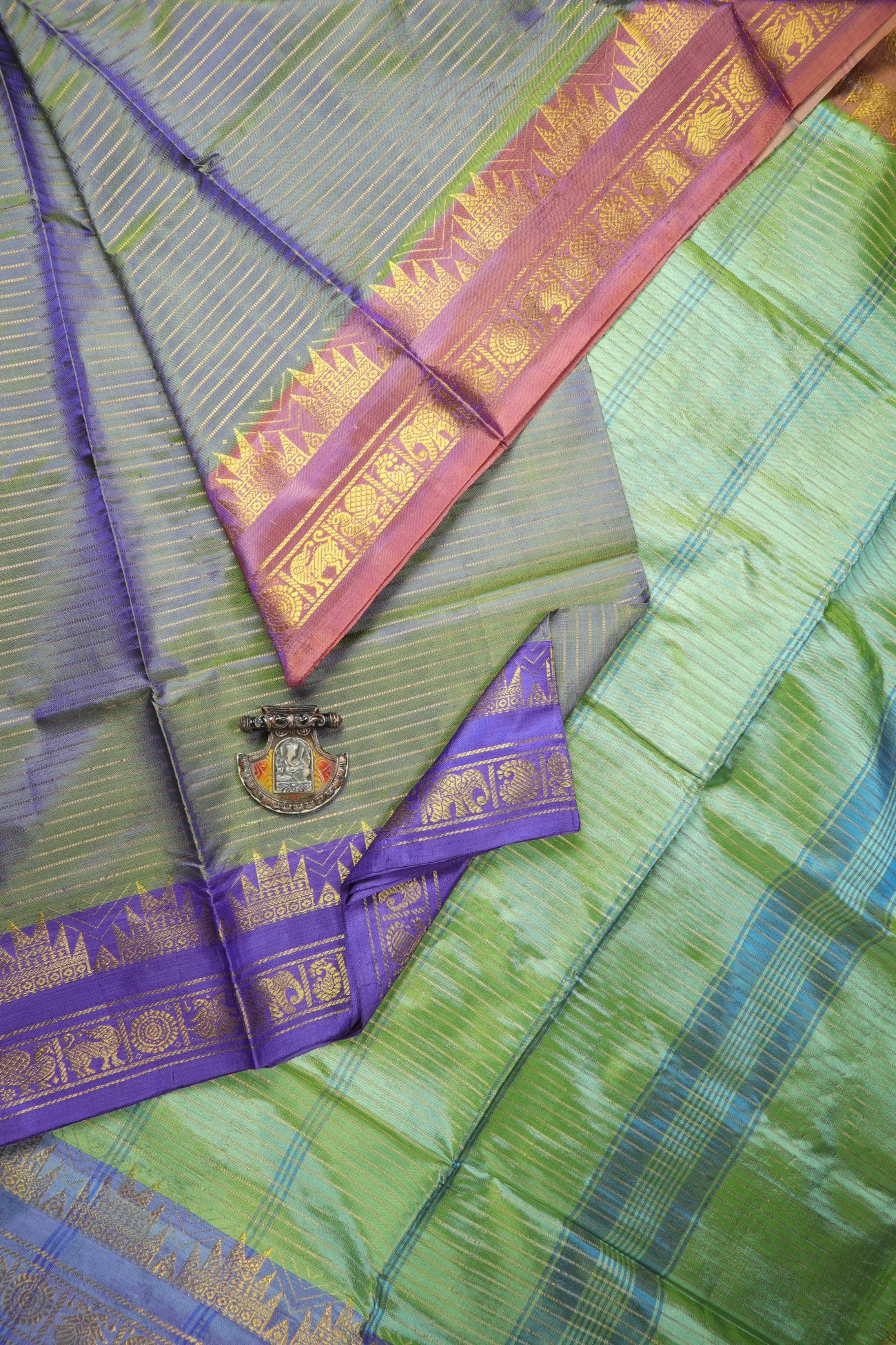 sea-green-vaira-oosi-diamond-needle-elephant-banana-pith-saree-bps000535-a
