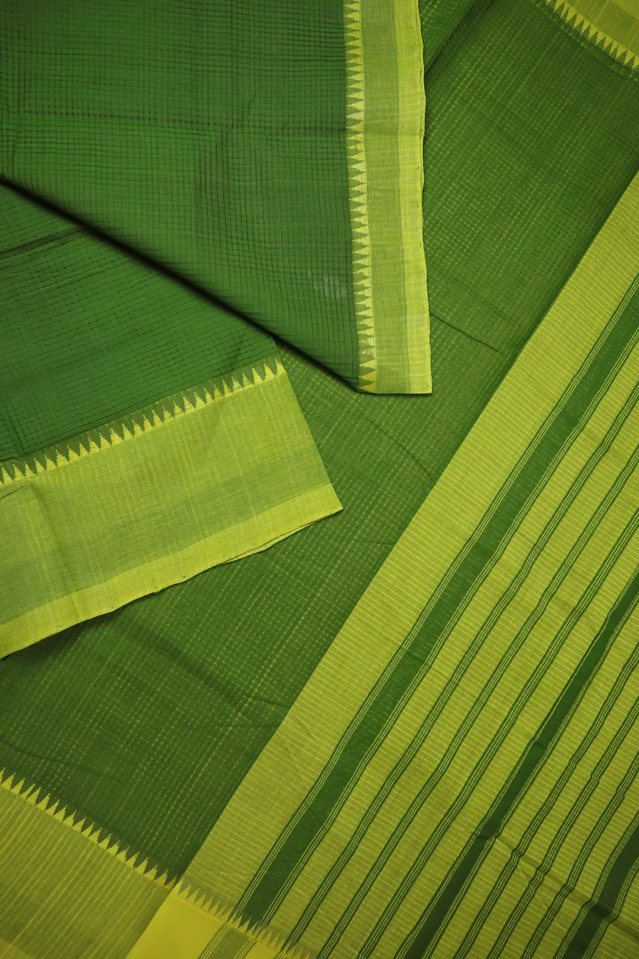 dark-green-plain-mangalagiri-saree-ml002836-b