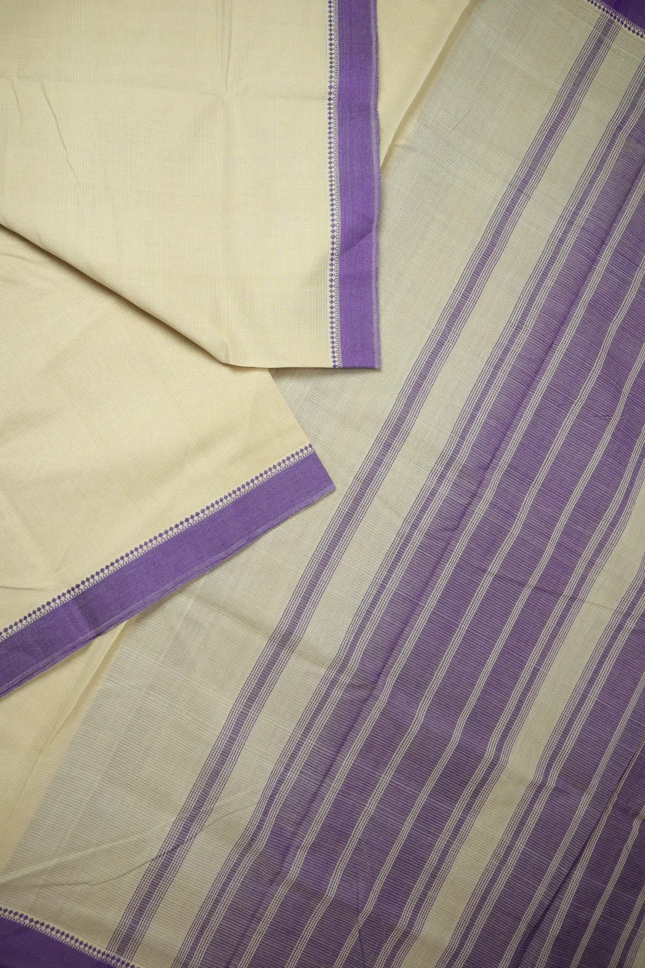 off-white-plain-mangalagiri-saree-ml002816-b