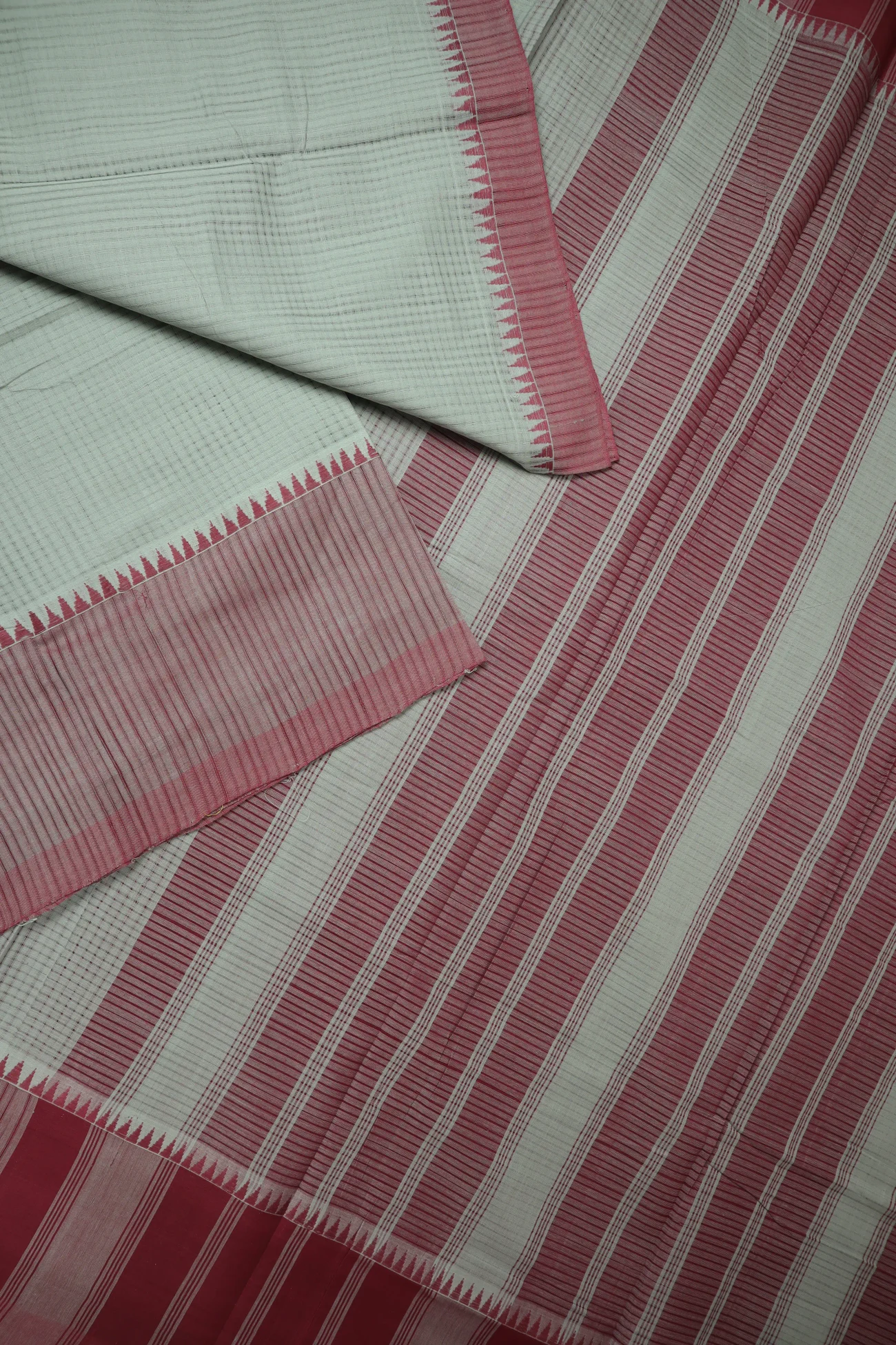 dim-gray-temple-mangalagiri-saree-ml002843-b
