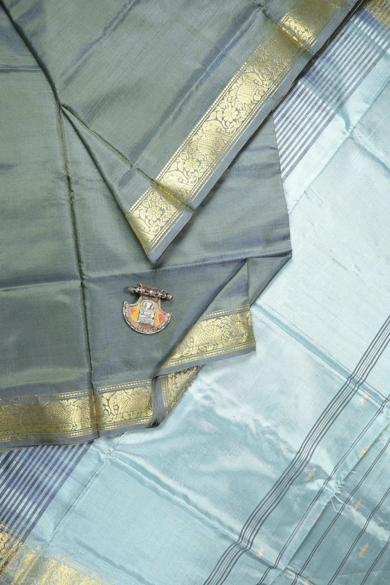 gray-elephant-banana-pith-saree-bps000545-a