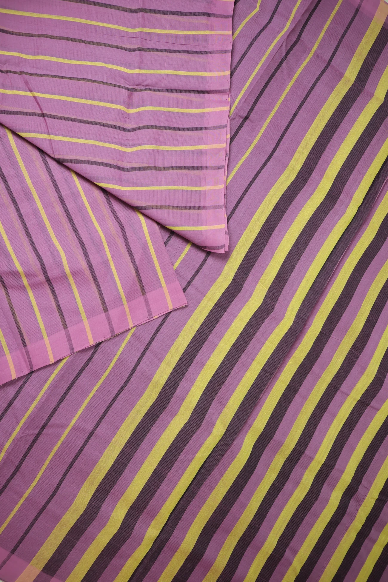 plum-vertical-stripes-mangalagiri-saree-ml002771-b