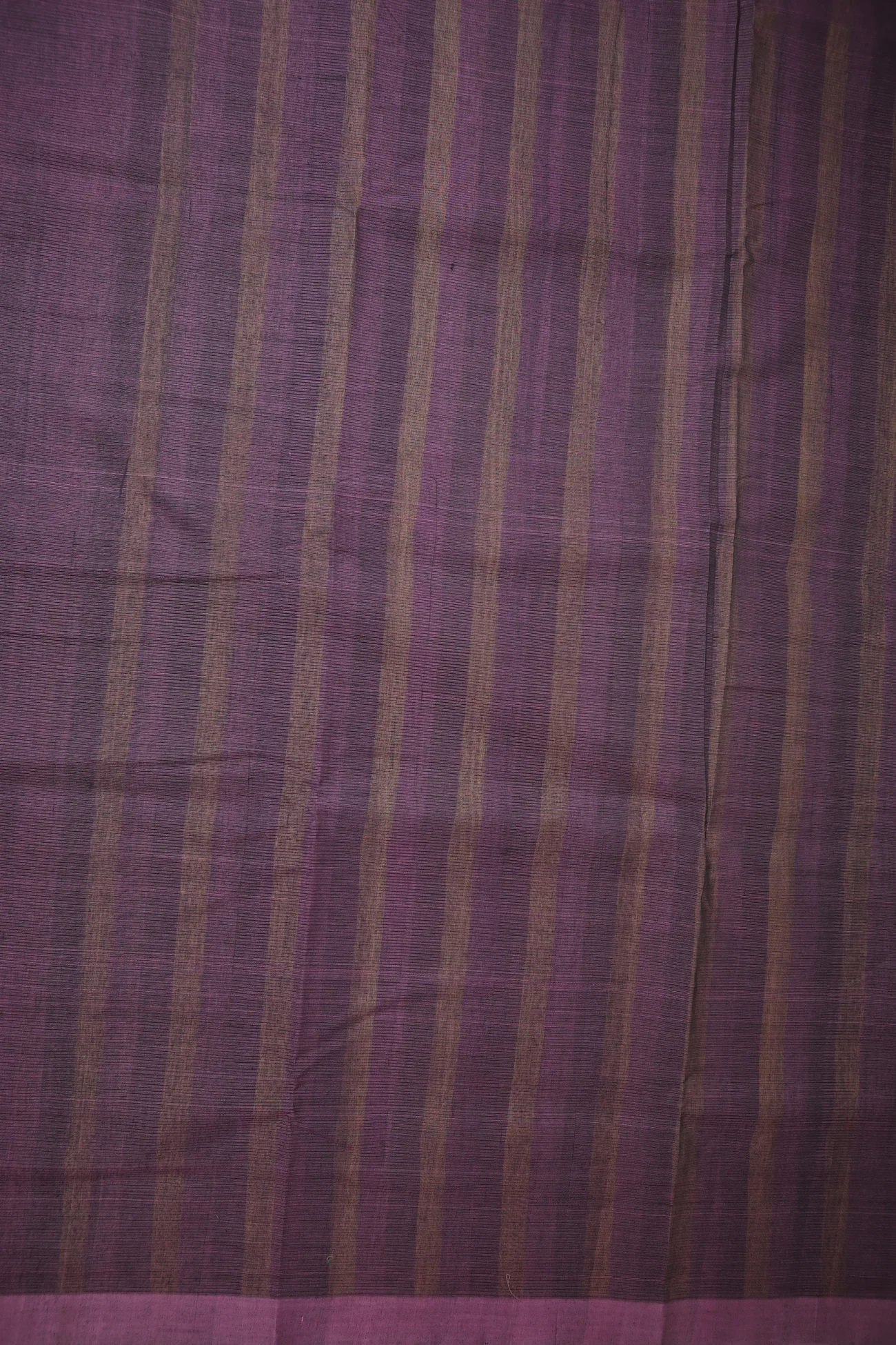 plum-vertical-stripes-mangalagiri-saree-ml002771-c