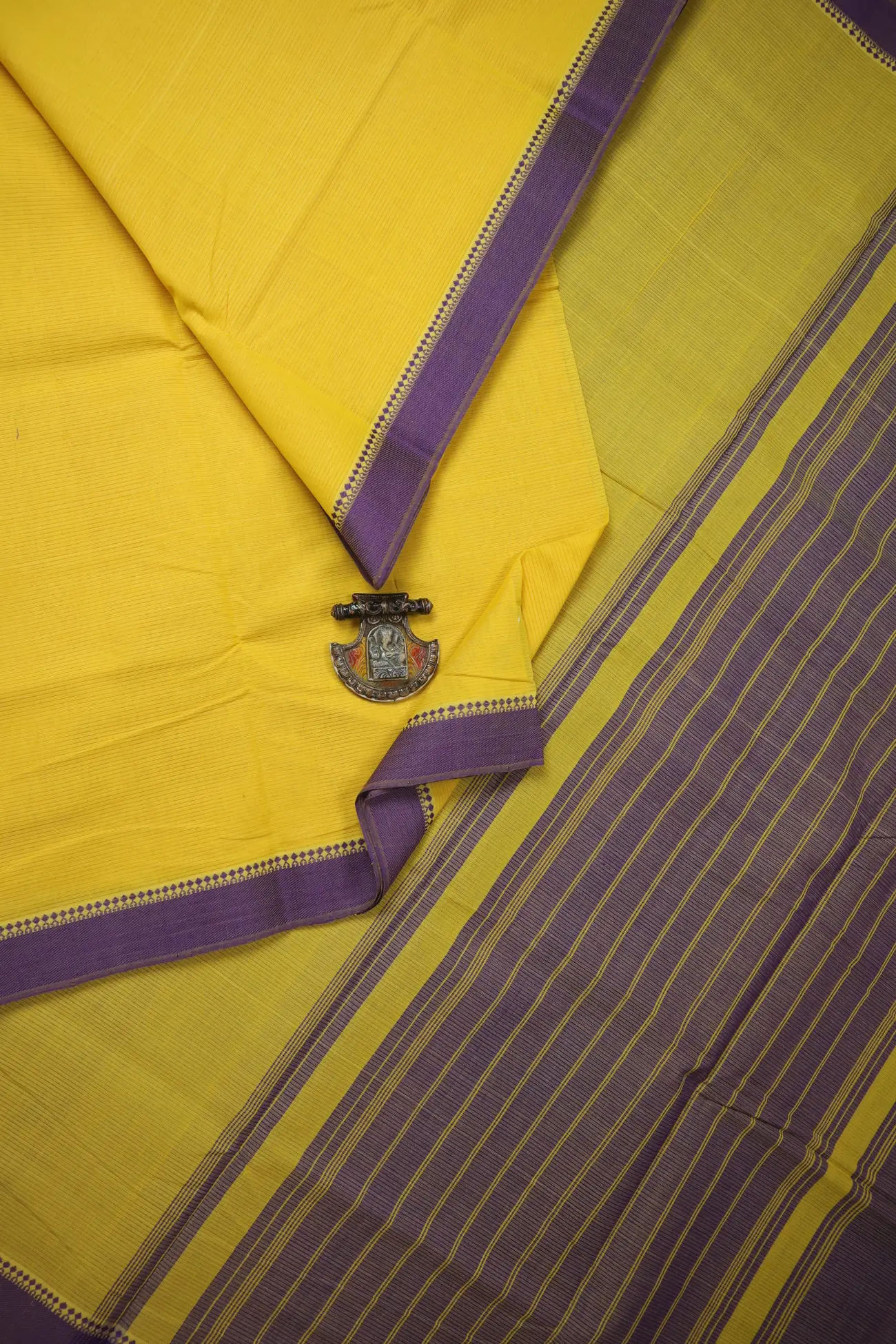 yellow-nizam-border-mangalagiri-saree-ml002837-a