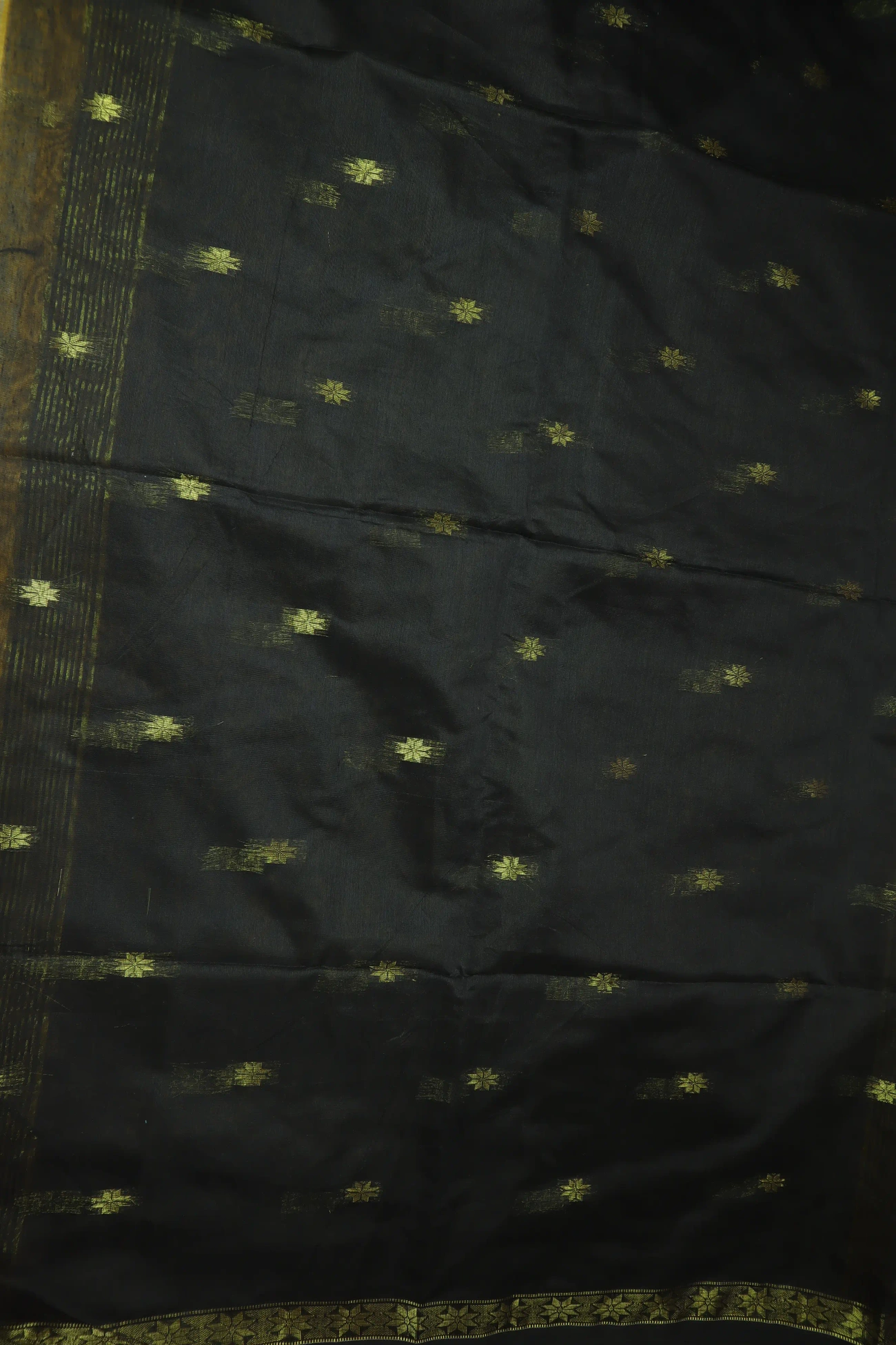 yellow-flower-bengal-saree-kh002021-d