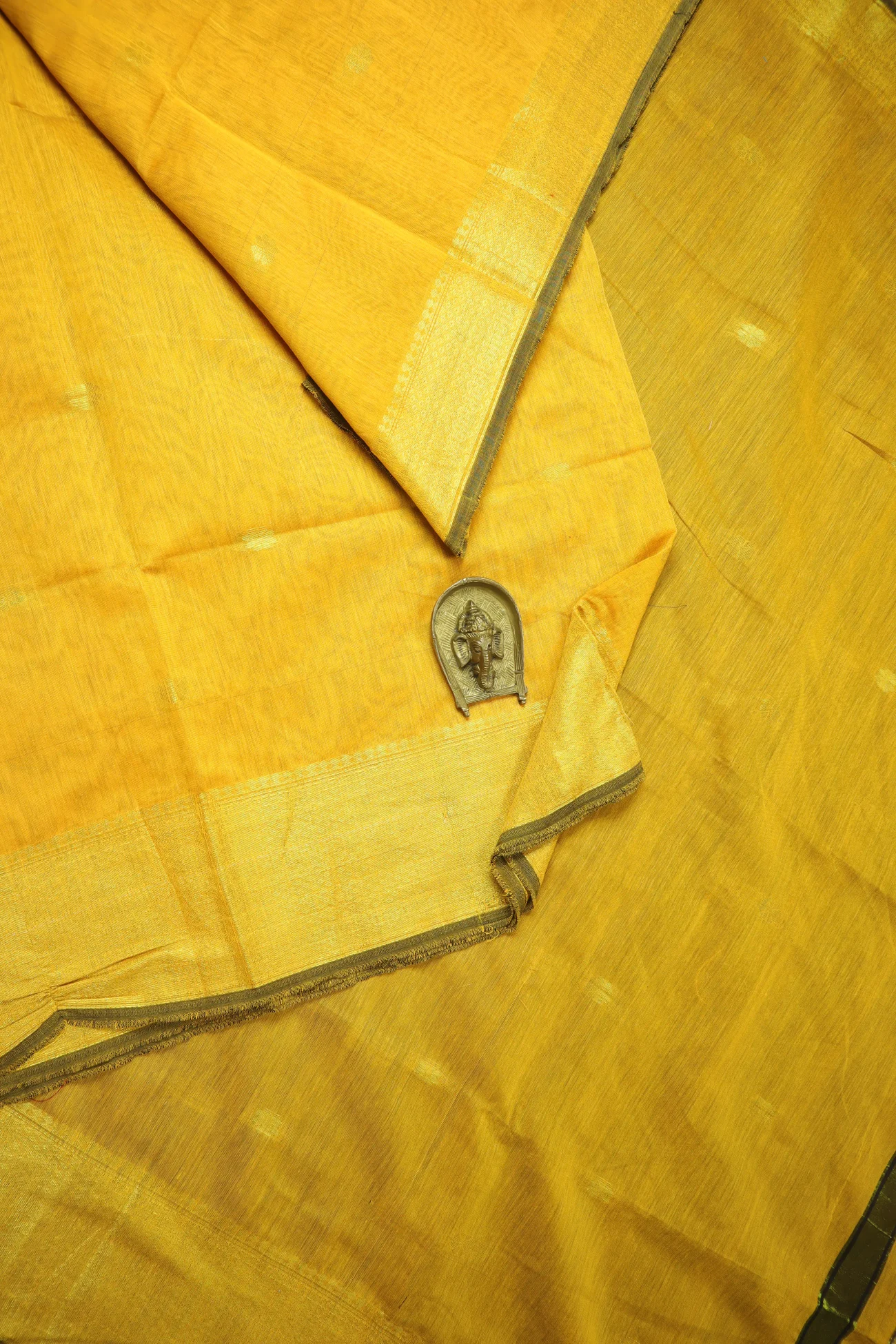 yellow-flower-bengal-saree-kh002022-a