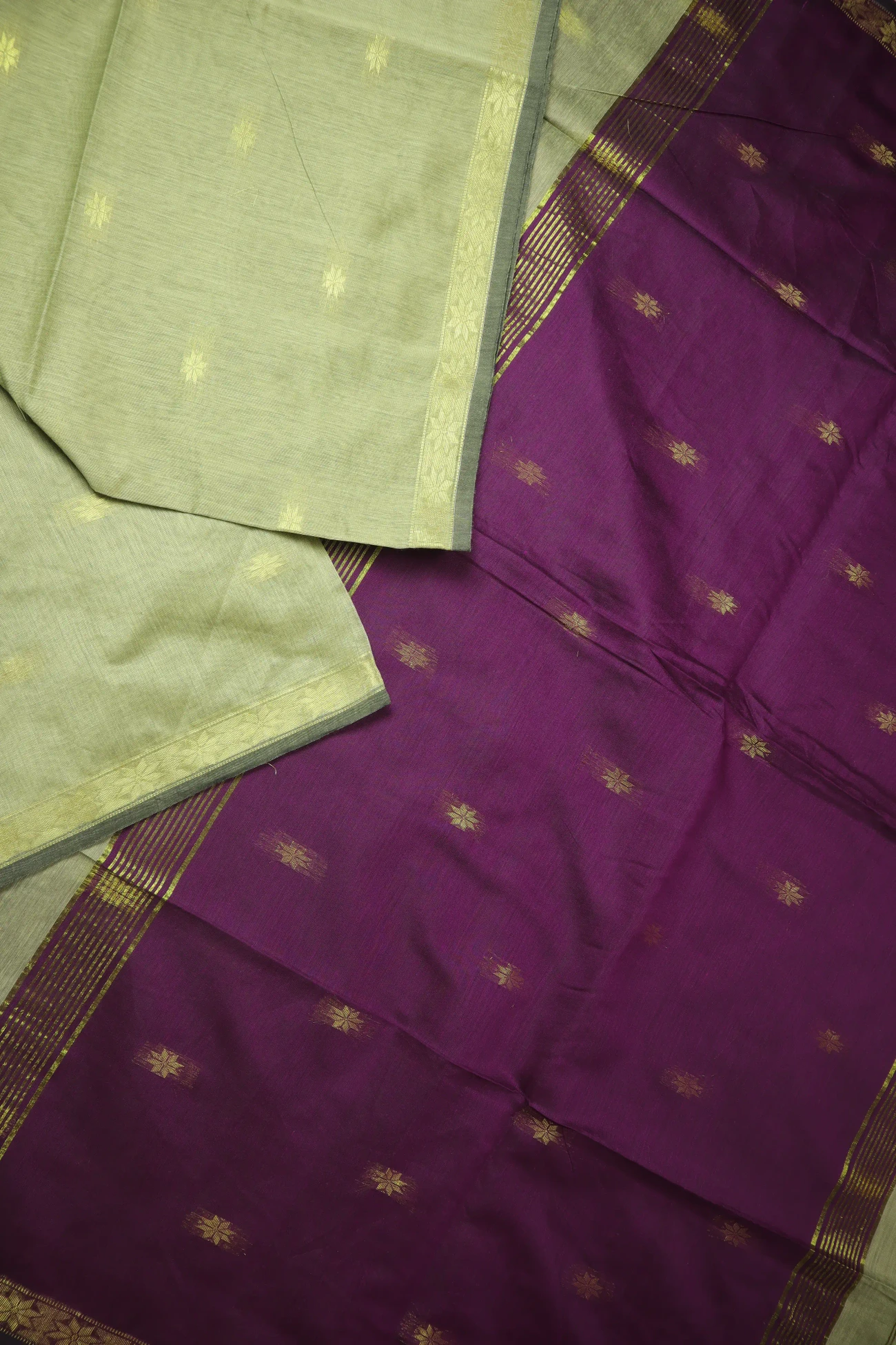 tan-flower-bengal-saree-kh001999-b