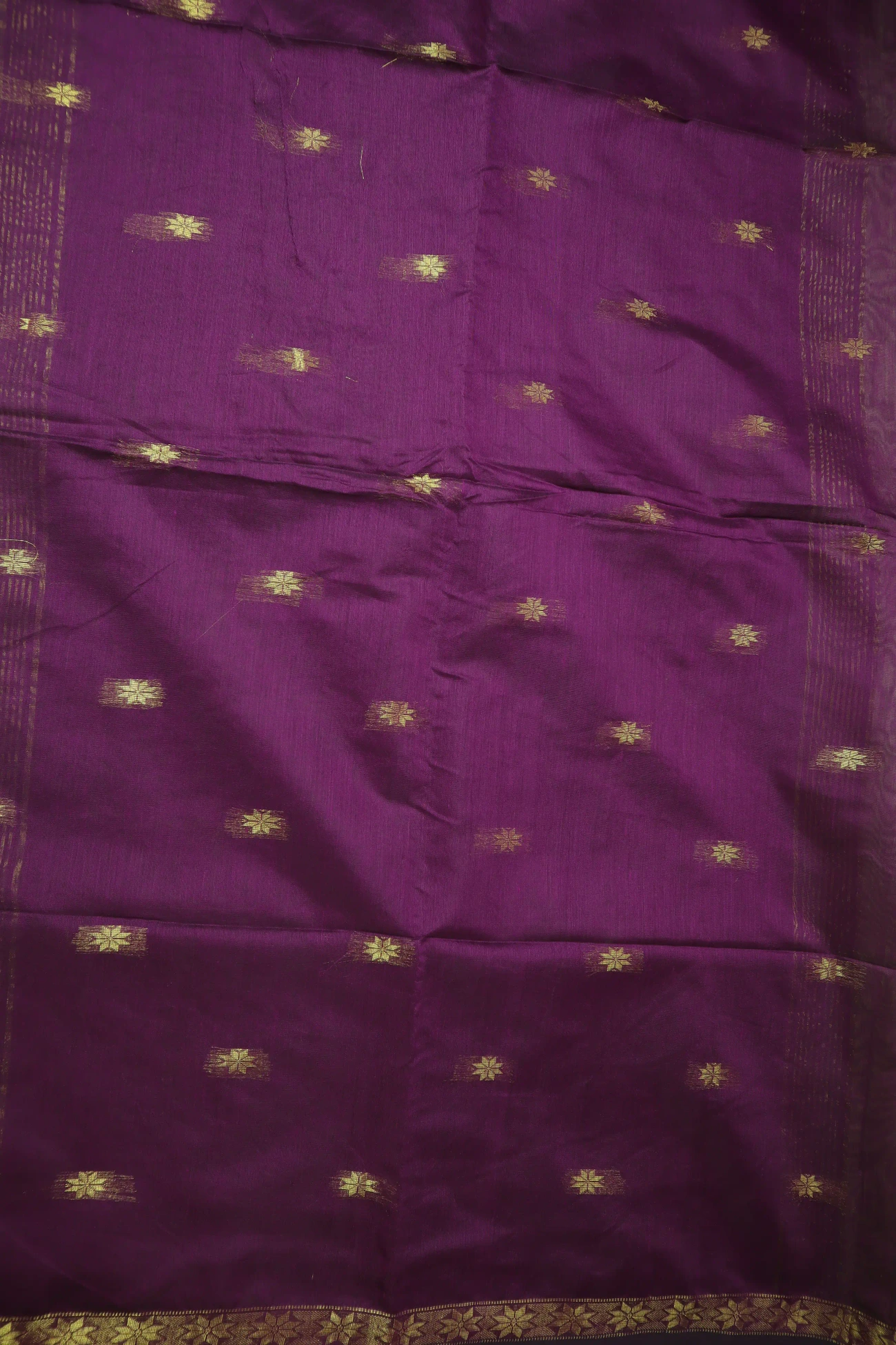 tan-flower-bengal-saree-kh001999-d
