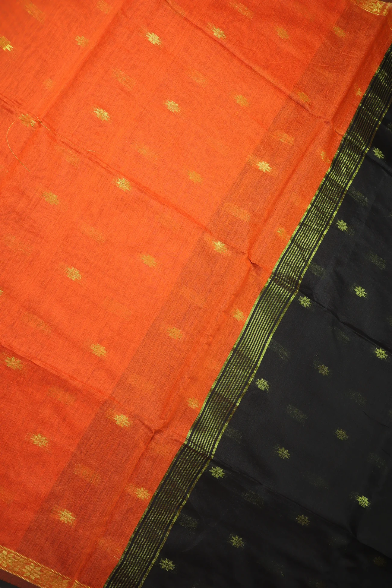 orange-red-flower-bengal-saree-kh001995-c