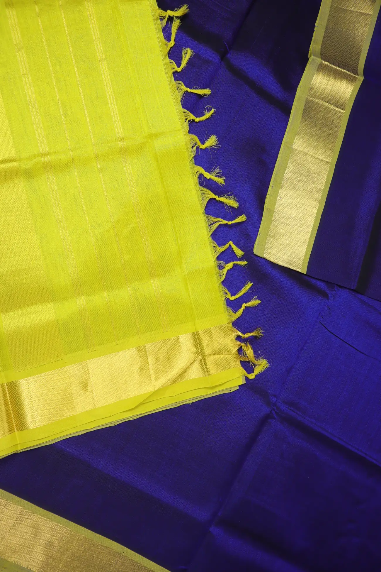 blue-bavanji-border-silk-cotton-saree-sc002992-d