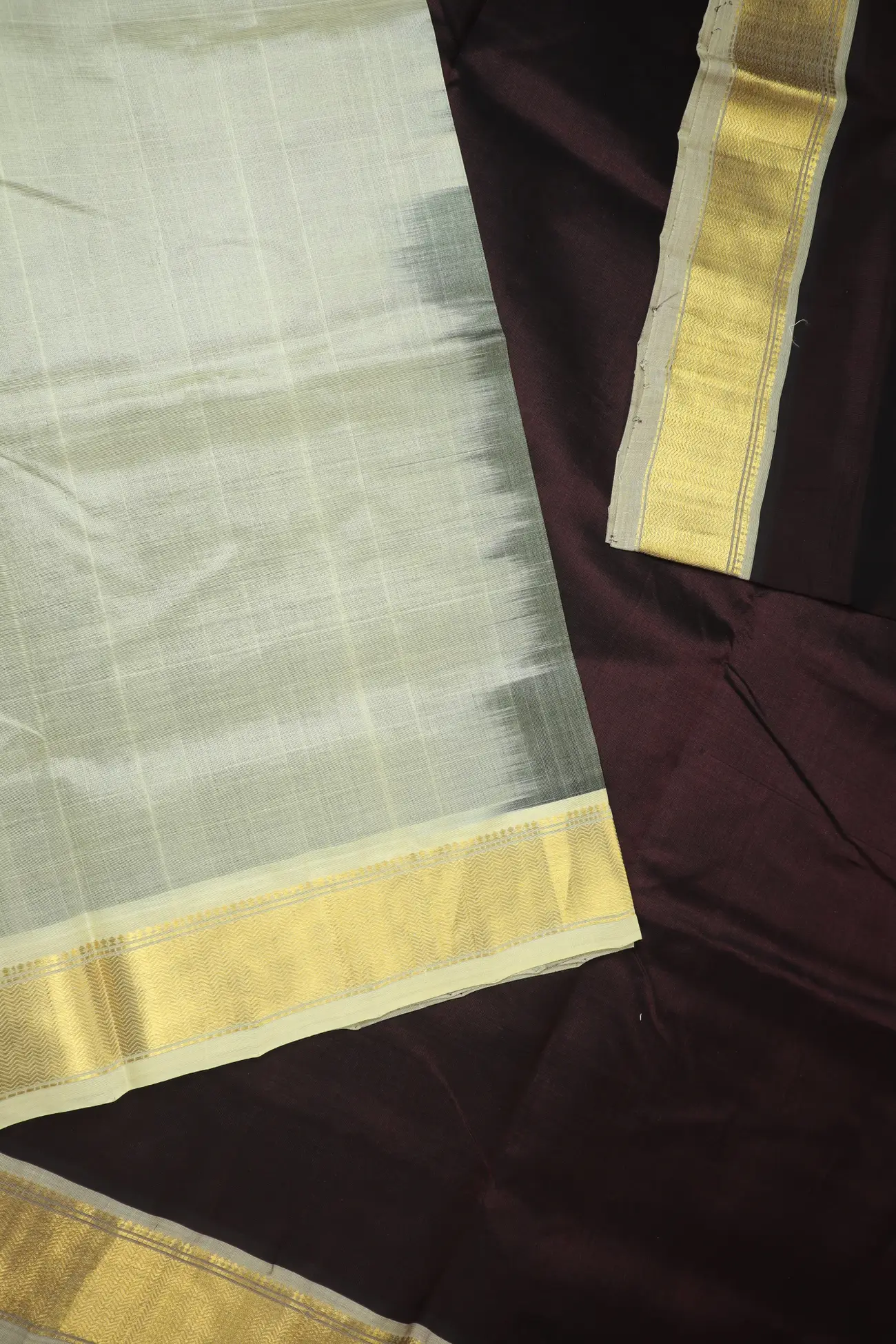 coffee-brown-bavanji-border-silk-cotton-saree-sc002988-e