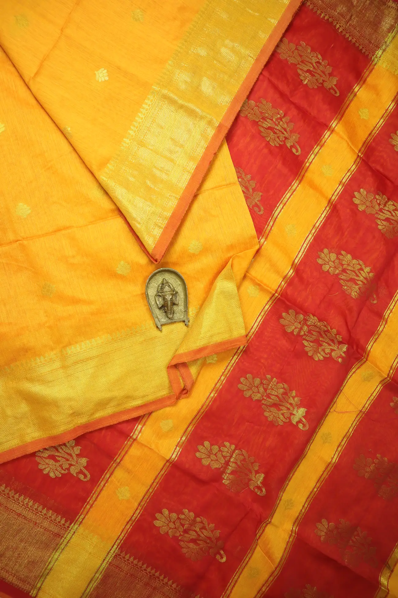 yellow-flower-bengal-saree-kh002027-a
