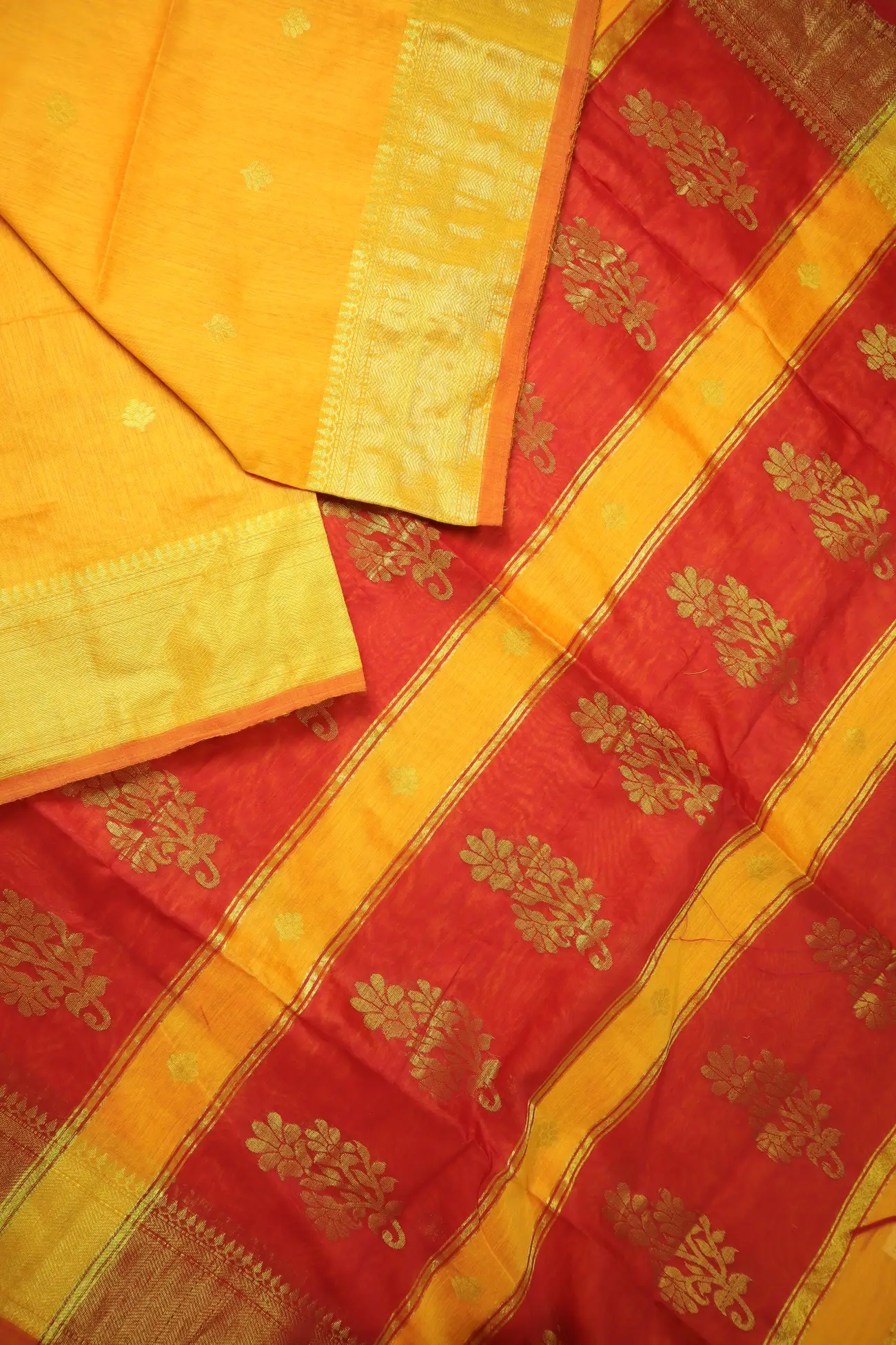 yellow-flower-bengal-saree-kh002027-b