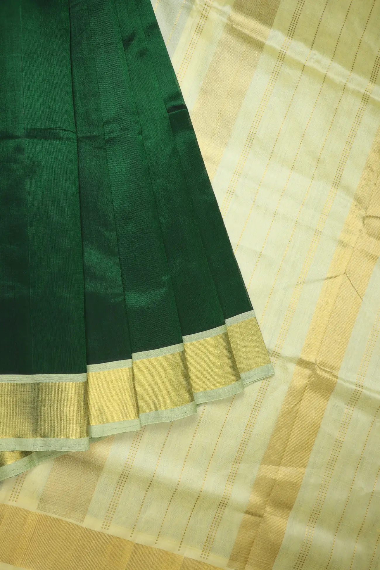 dark-green-bavanji-border-silk-cotton-saree-sc002994-a