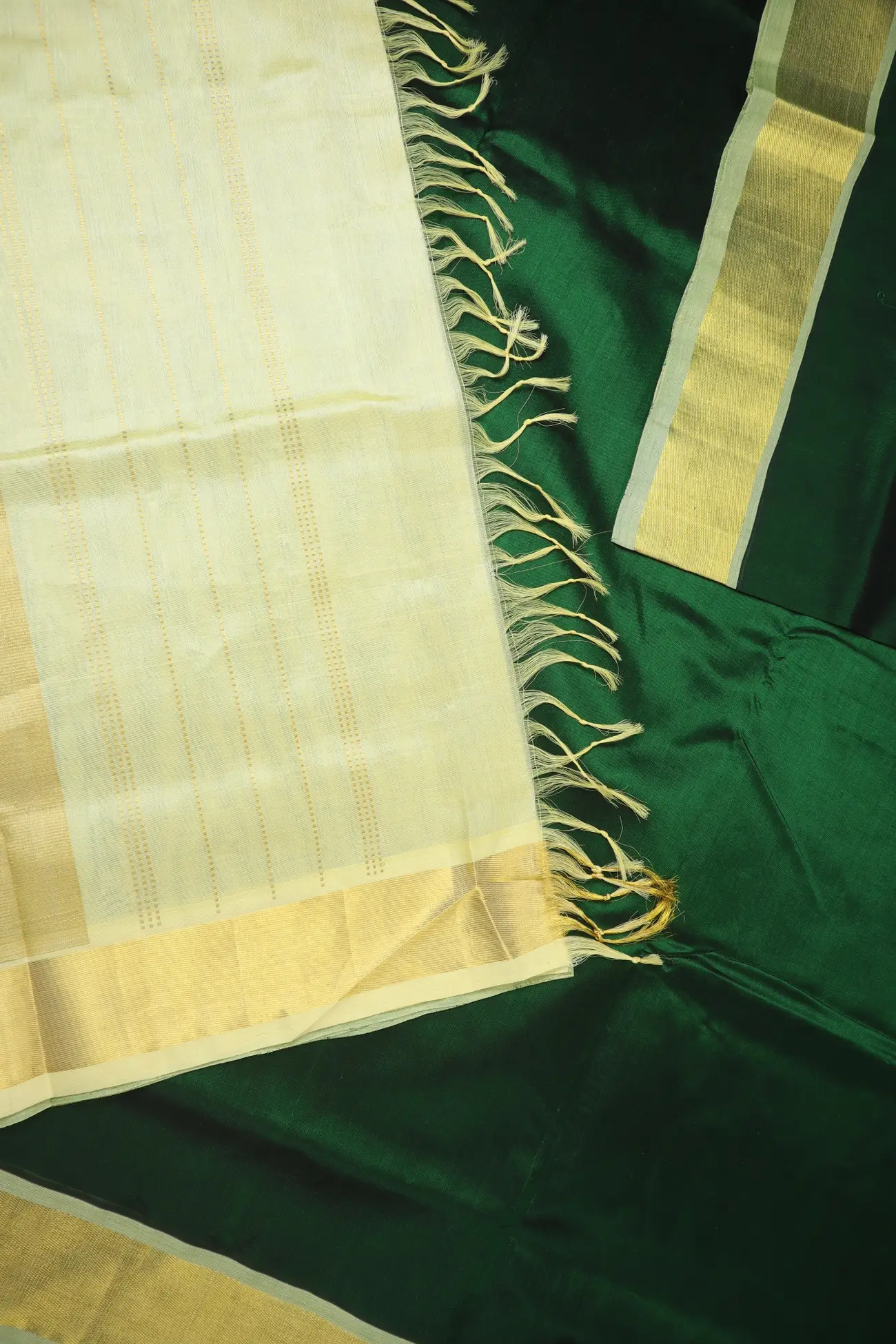 dark-green-bavanji-border-silk-cotton-saree-sc002994-d