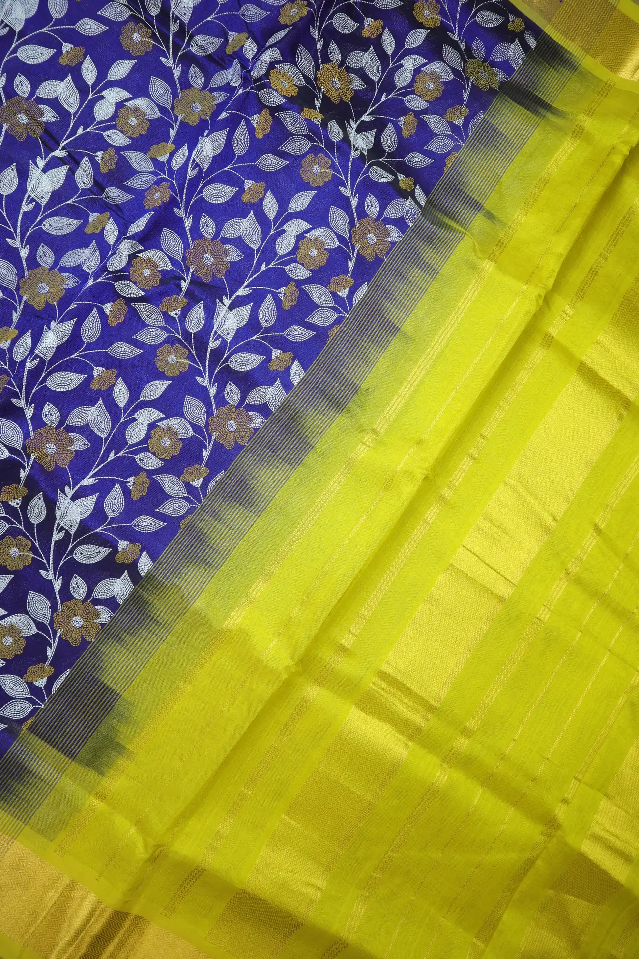 blue-bavanji-border-flower-kanchi-silk-cotton-saree-sc003025-c