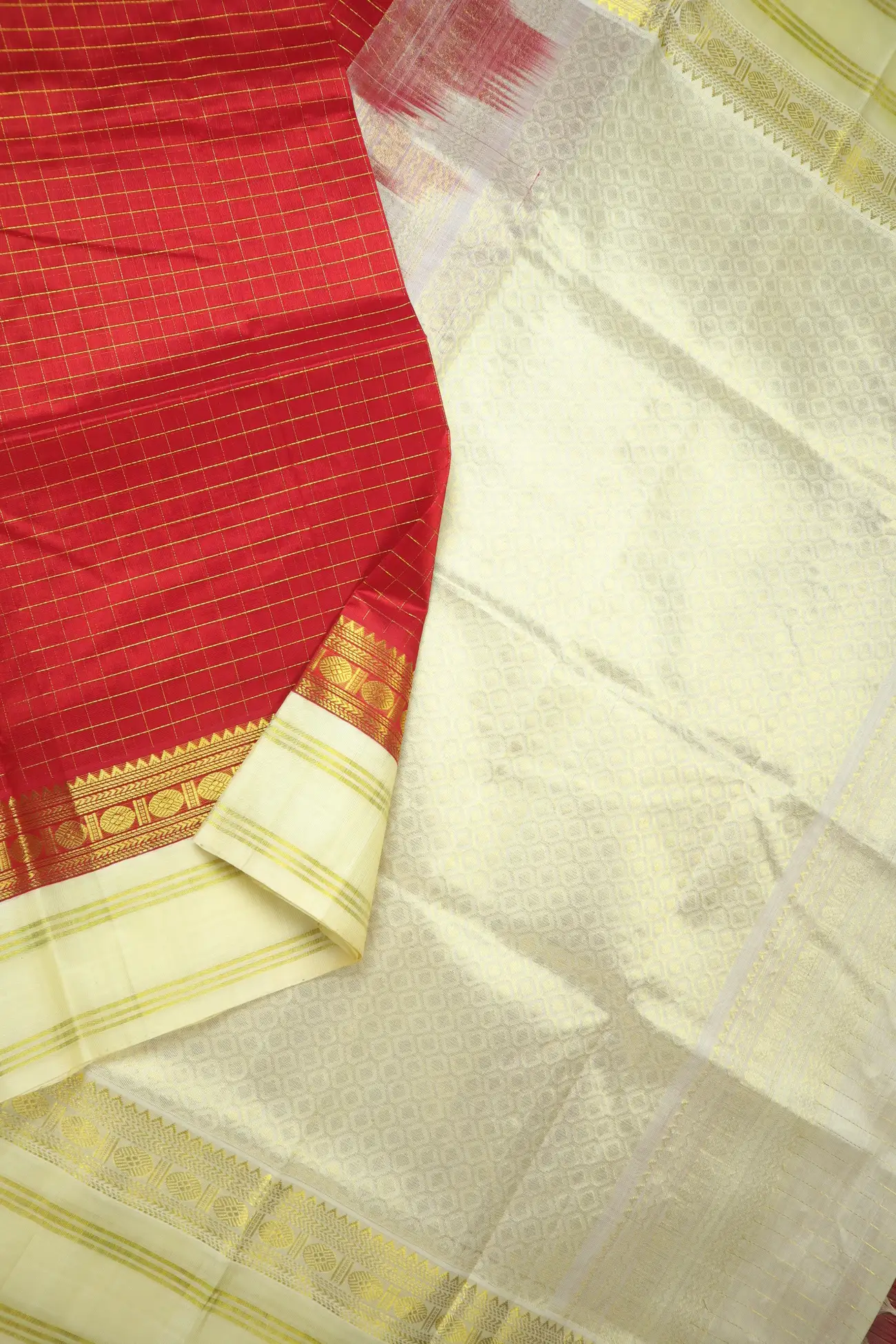 red-ruthratcham-silk-cotton-saree-sc003009-b
