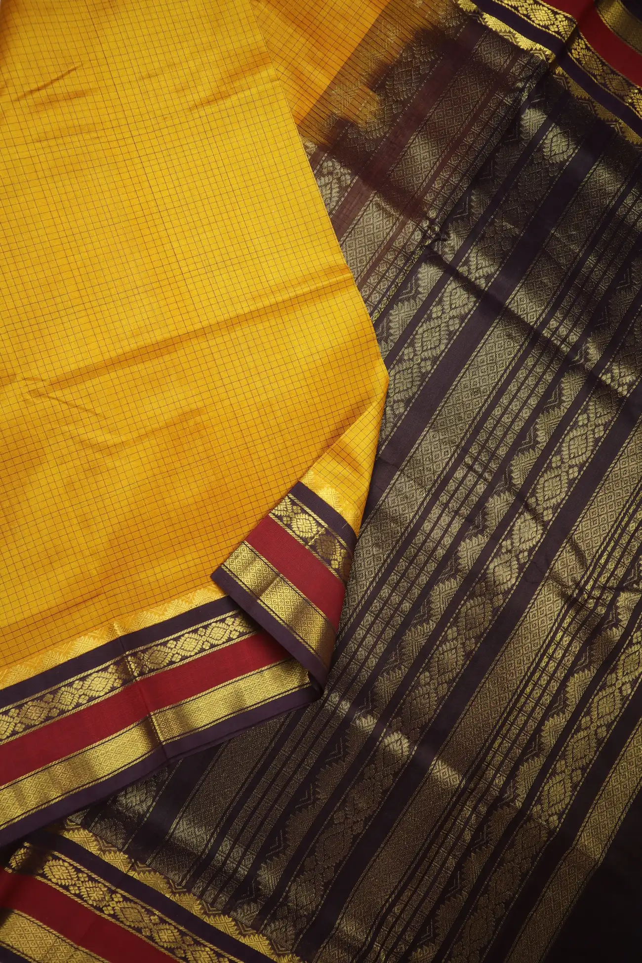 orange-checked-temple-silk-cotton-saree-sc003006-b