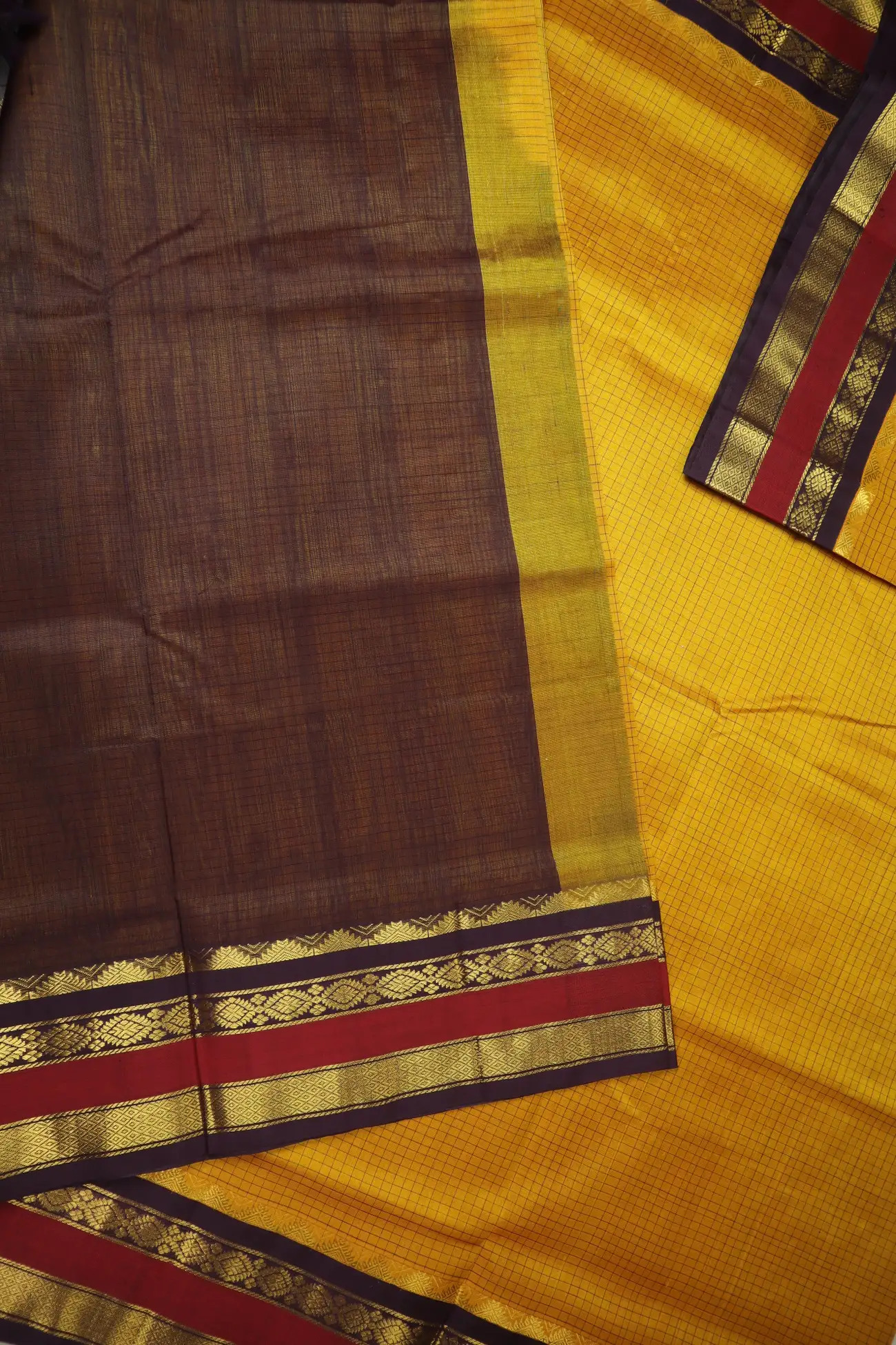 orange-checked-temple-silk-cotton-saree-sc003006-e