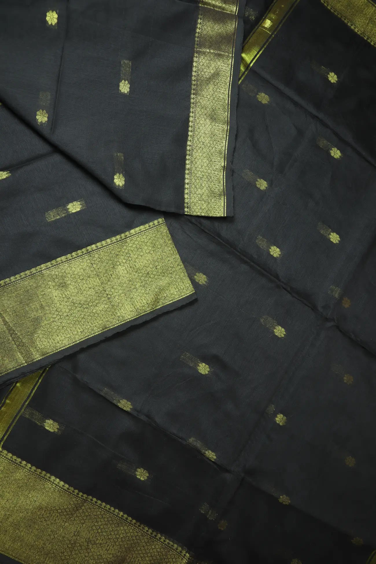 black-flower-bengal-saree-kh002000-b
