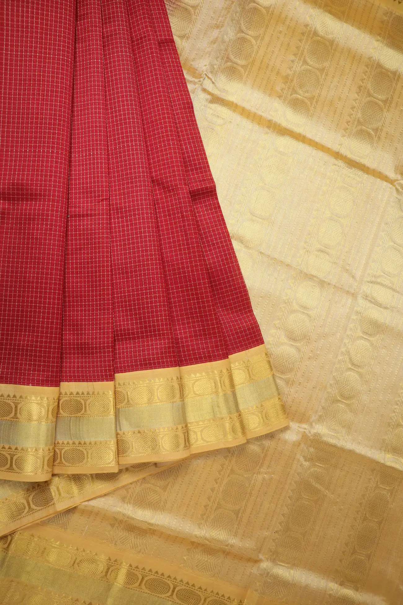red-checked-ruthratcham-silk-cotton-saree-sc003002-a