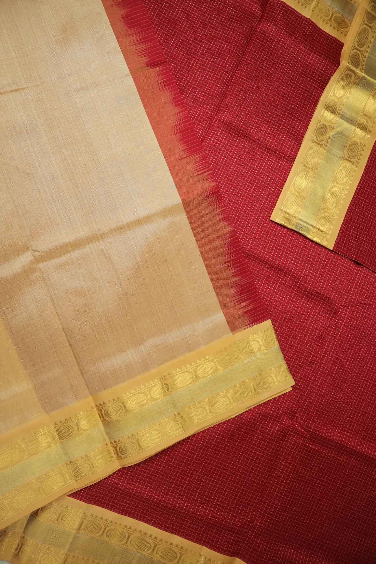 red-checked-ruthratcham-silk-cotton-saree-sc003002-e