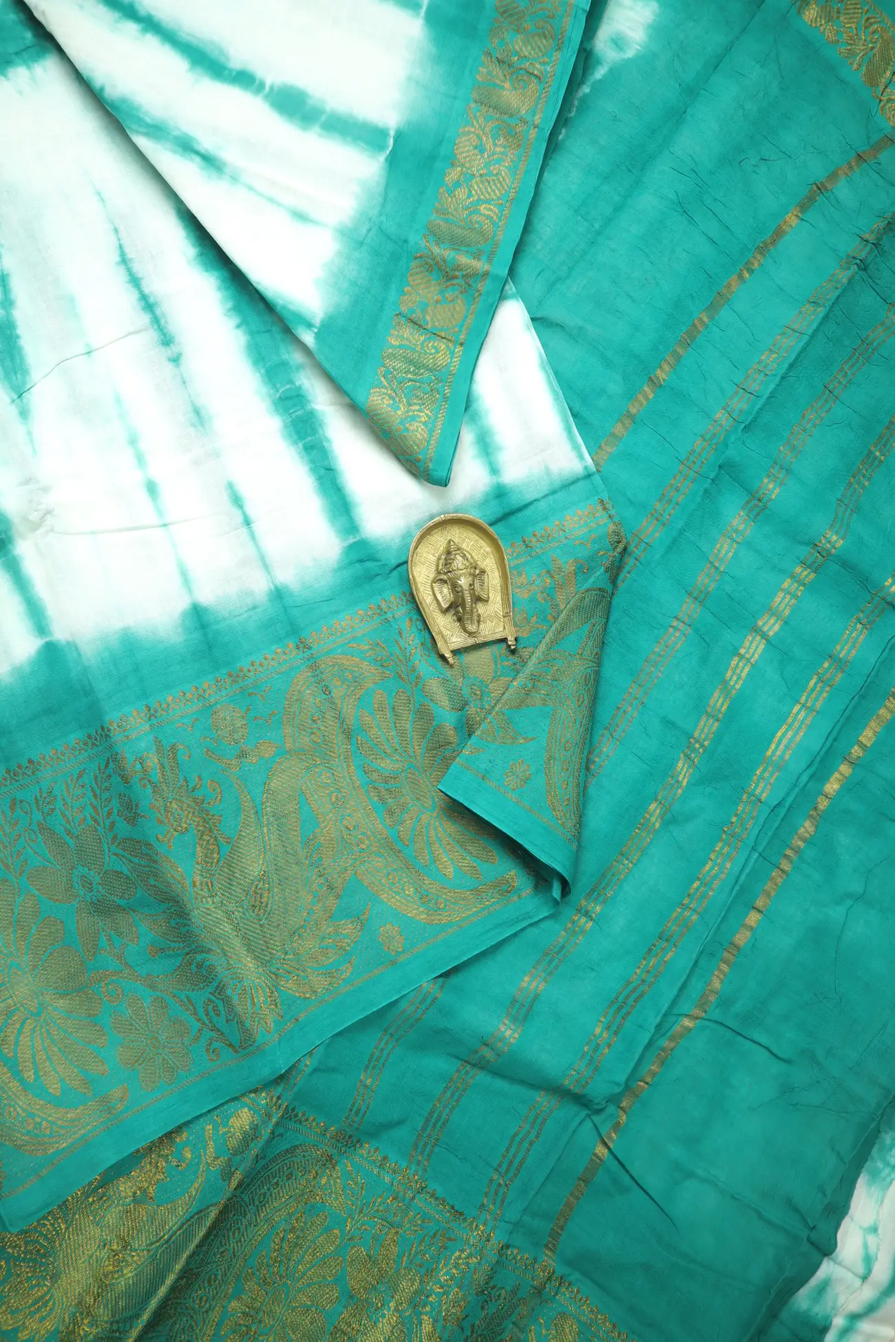 sea-green-batik-madurai-sungudi-saree-ss006257-a