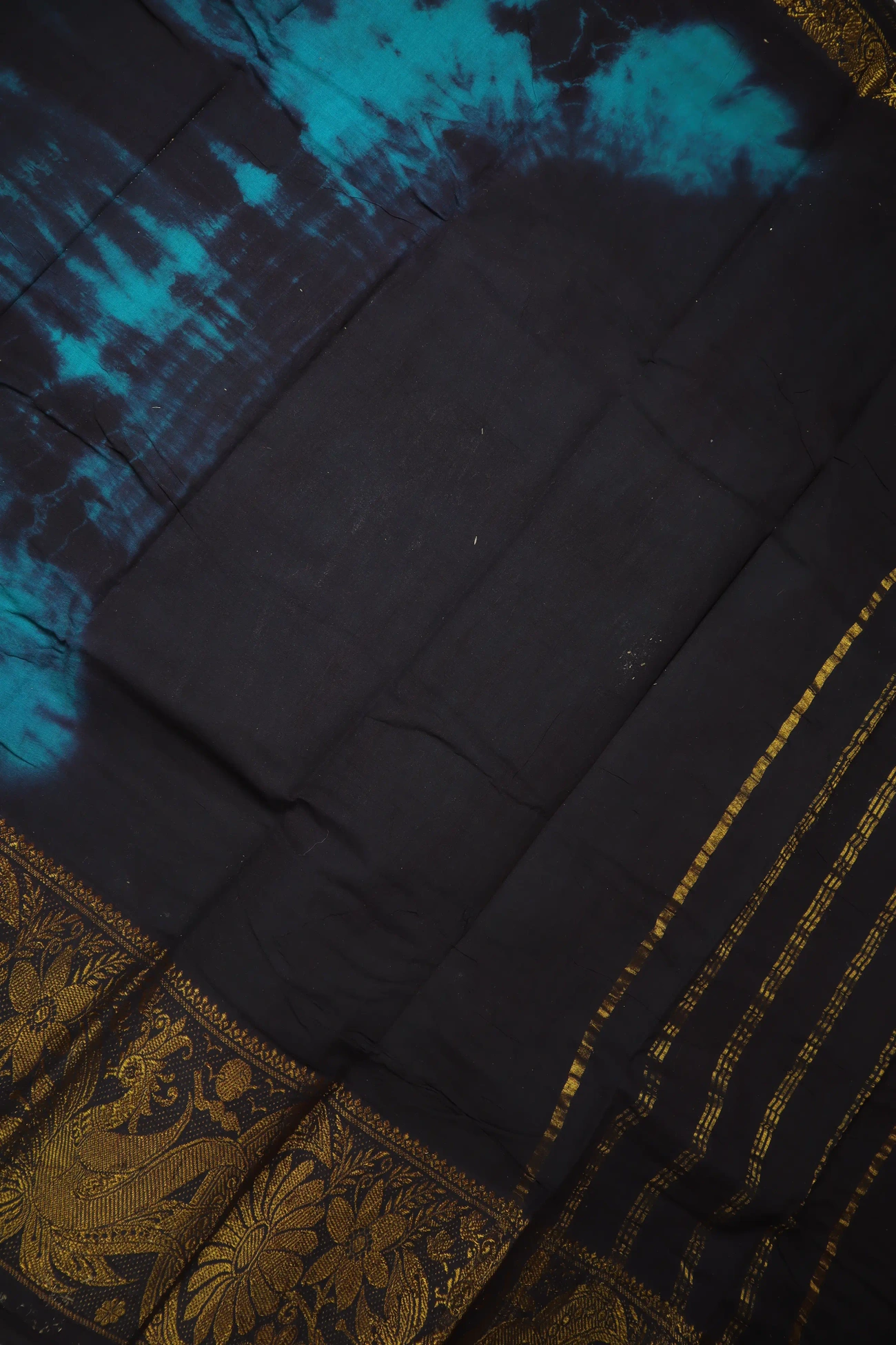 teal-batik-madurai-sungudi-saree-ss006248-b