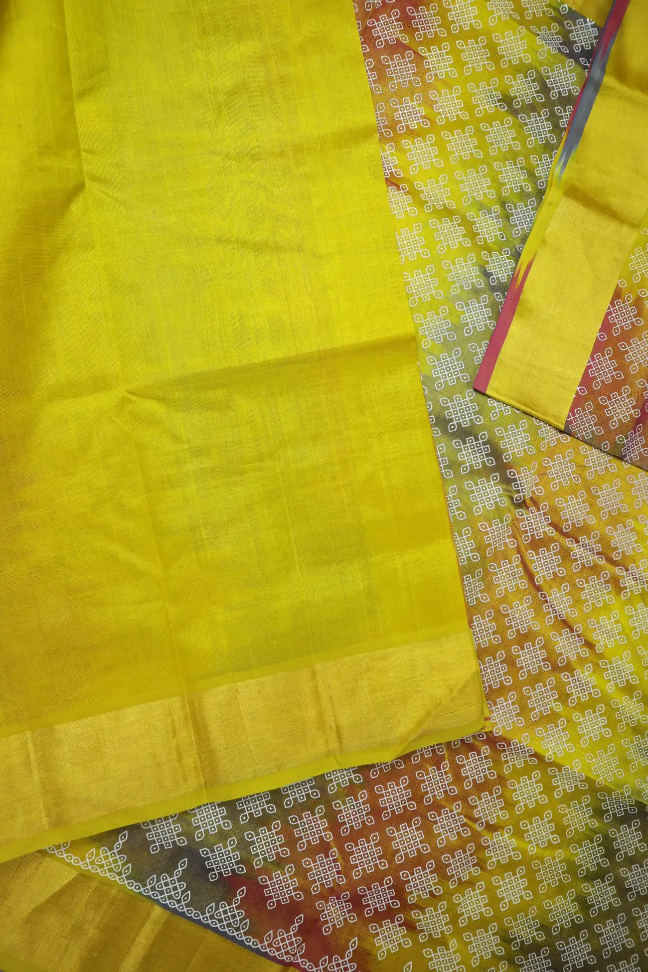 gold-kolam-kanchi-silk-cotton-saree-sc003015-f