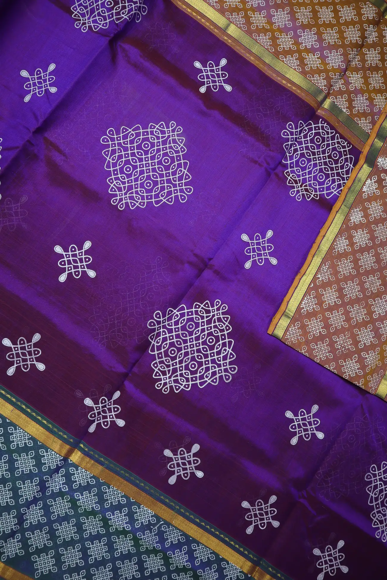 purple-kolam-kanchi-silk-cotton-saree-sc003017-d