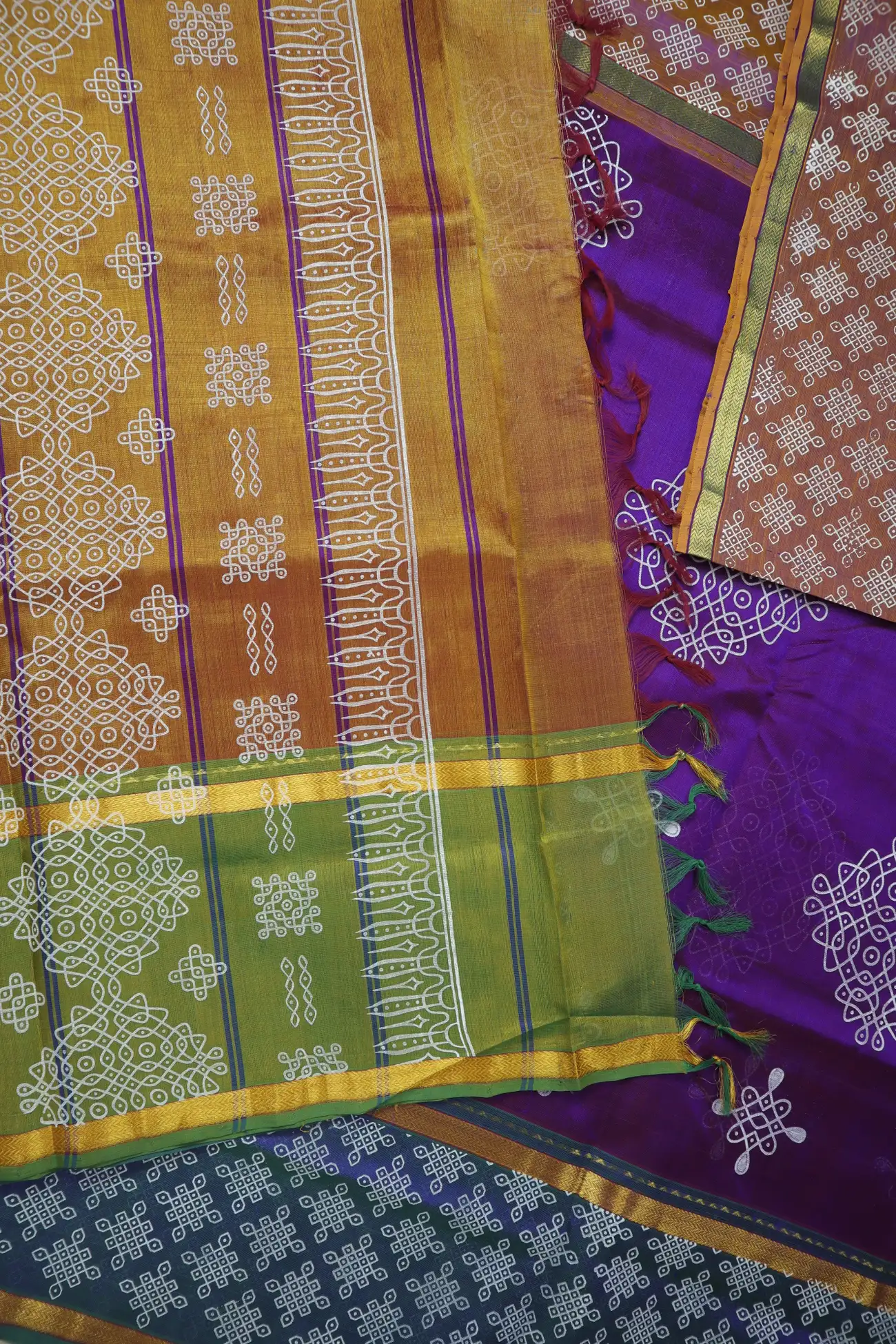 purple-kolam-kanchi-silk-cotton-saree-sc003017-e