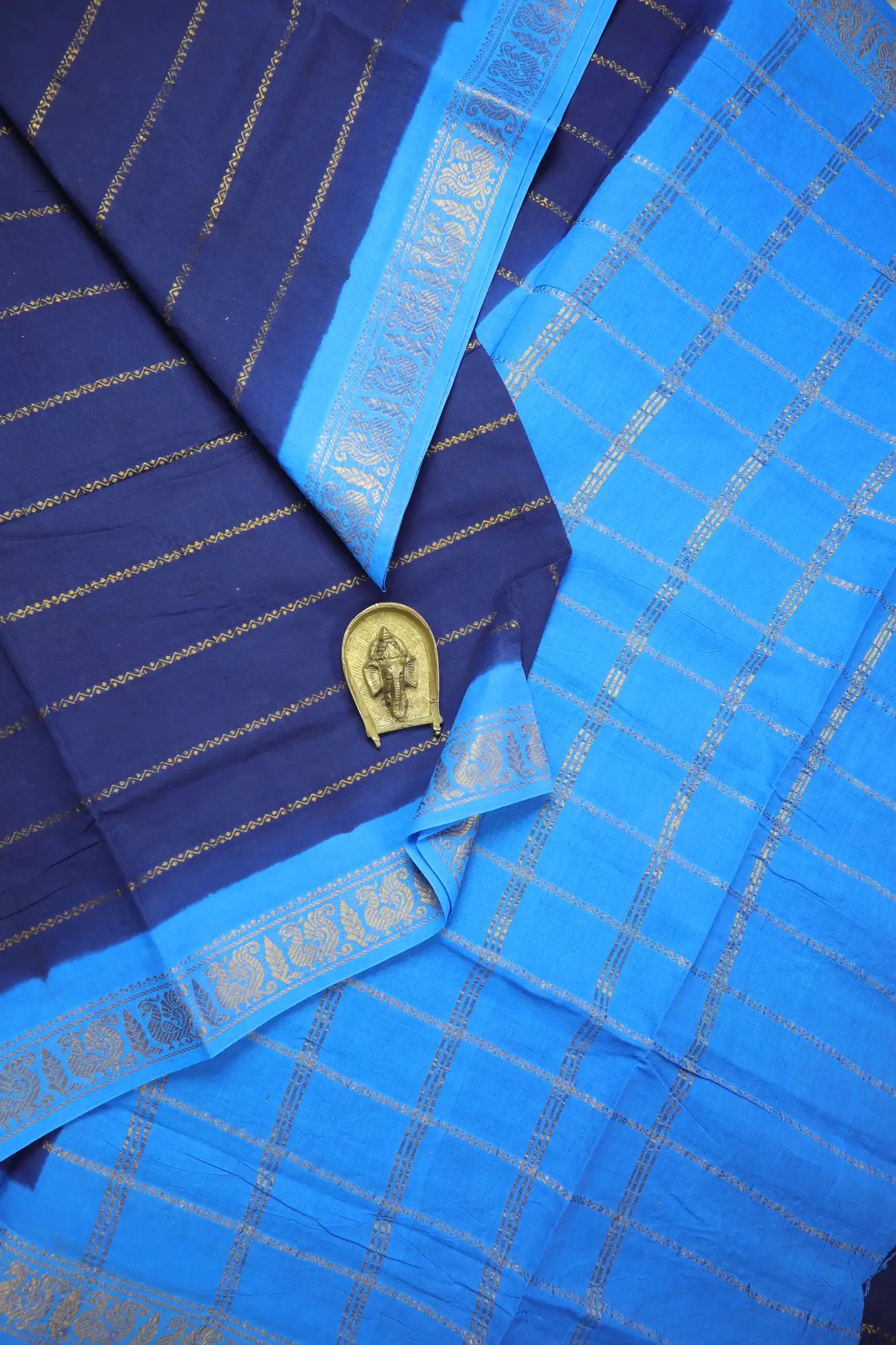 navy-peacock-veldhari-madurai-sungudi-saree-ss006273-a