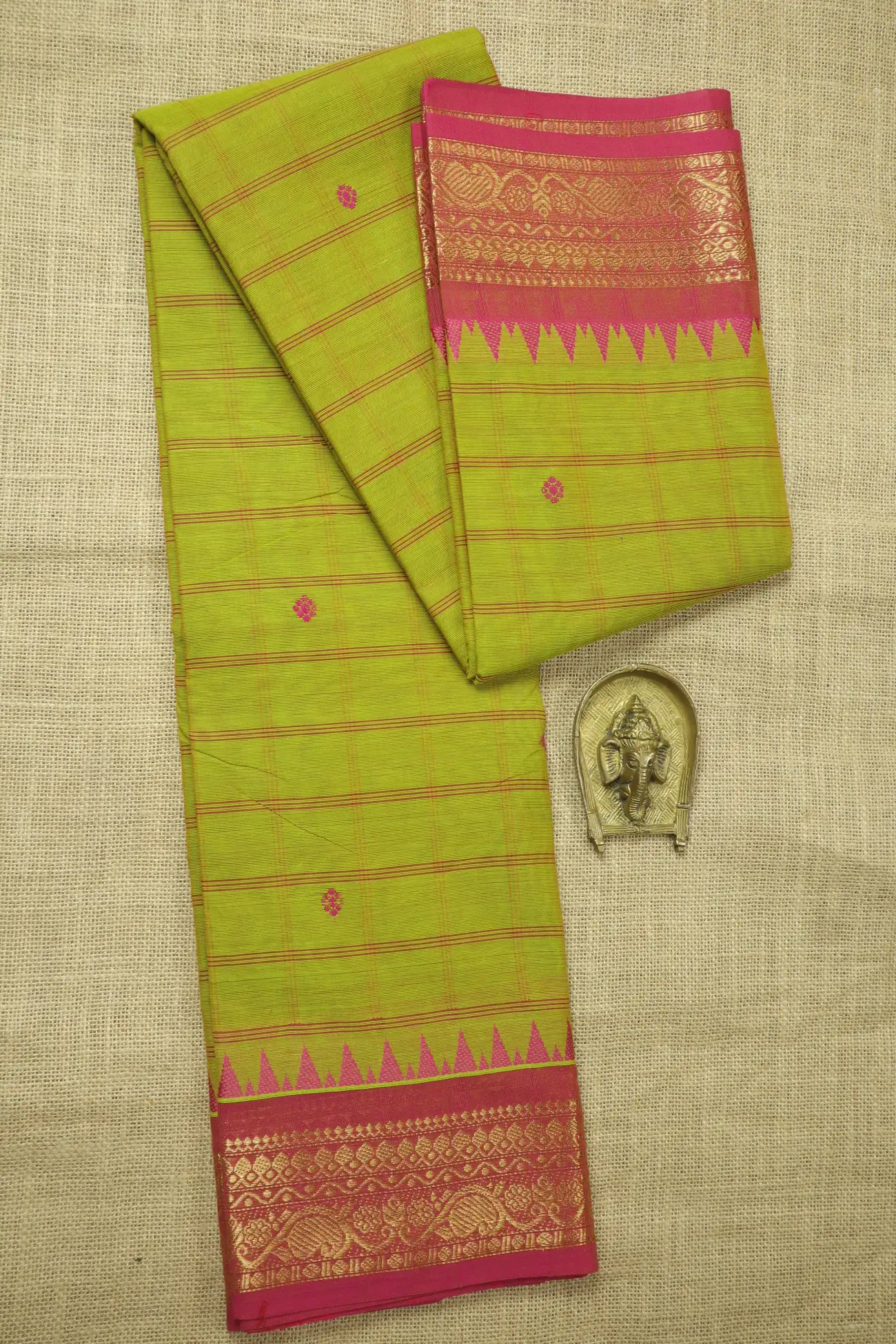 light-green-temple-checked-saree-ck002778-a