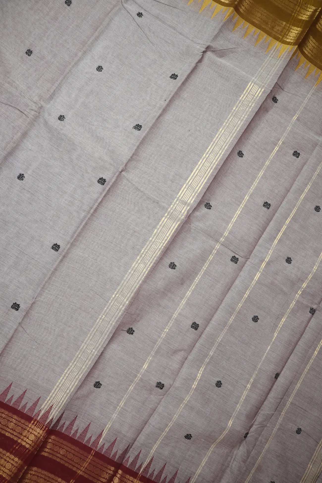 dim-gray-temple-grand-chettinad-saree-gc002479-c