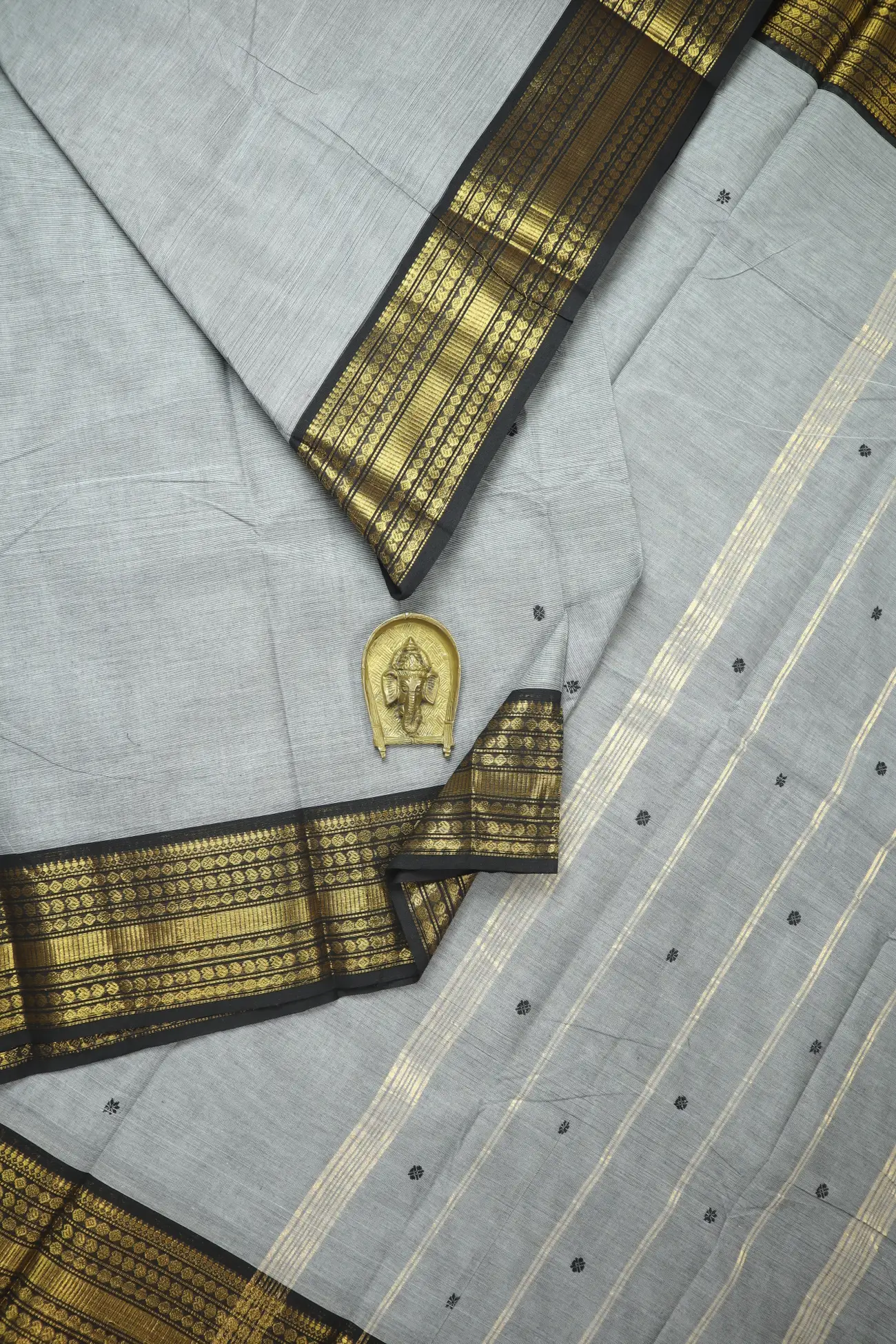 gray-mango-grand-chettinad-saree-gc002470-a