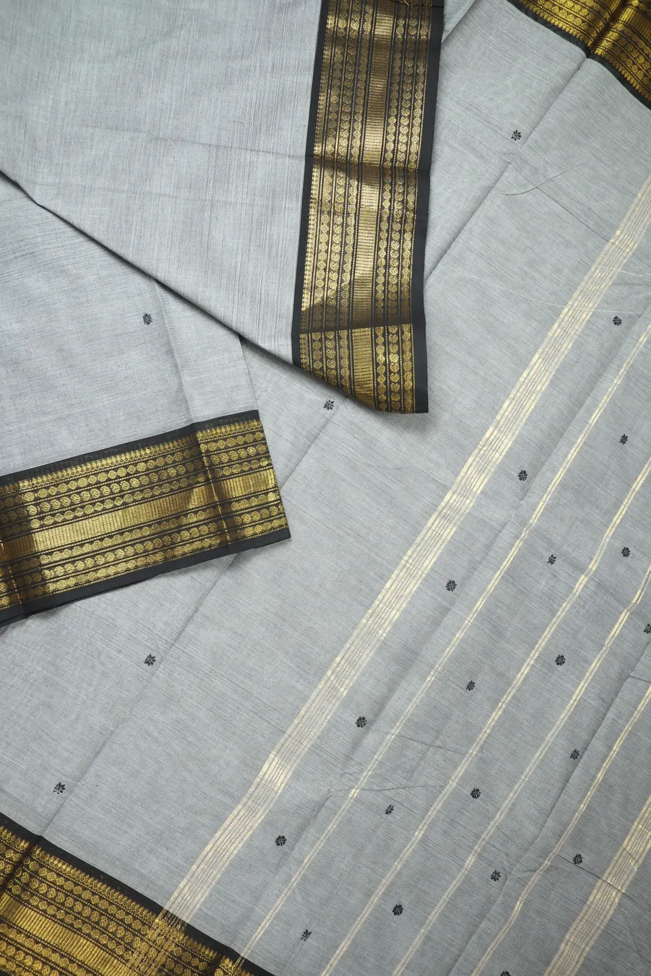 gray-mango-grand-chettinad-saree-gc002470-b
