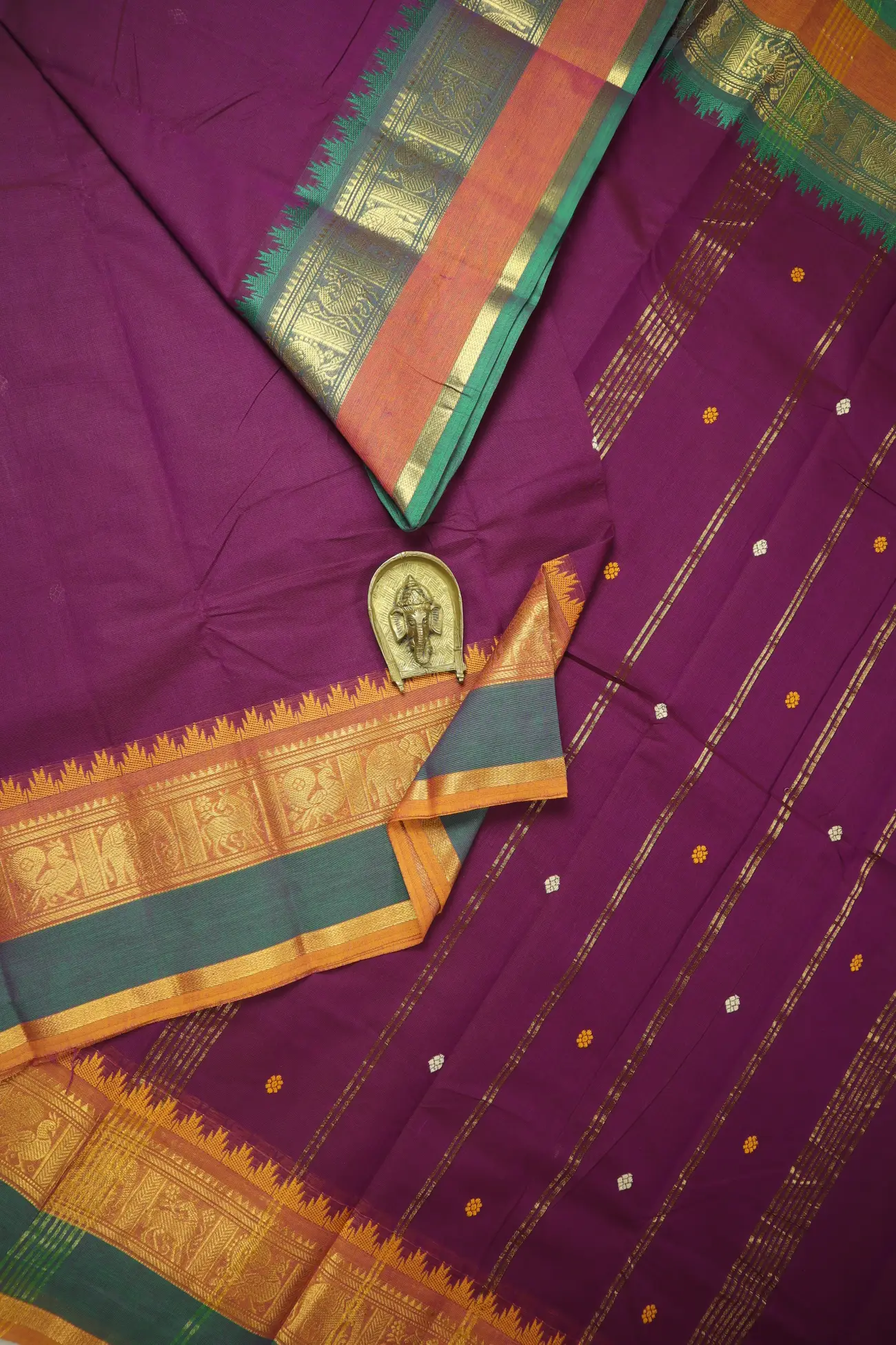 magenta-elephant-peacock-grand-chettinad-saree-gc002467-a