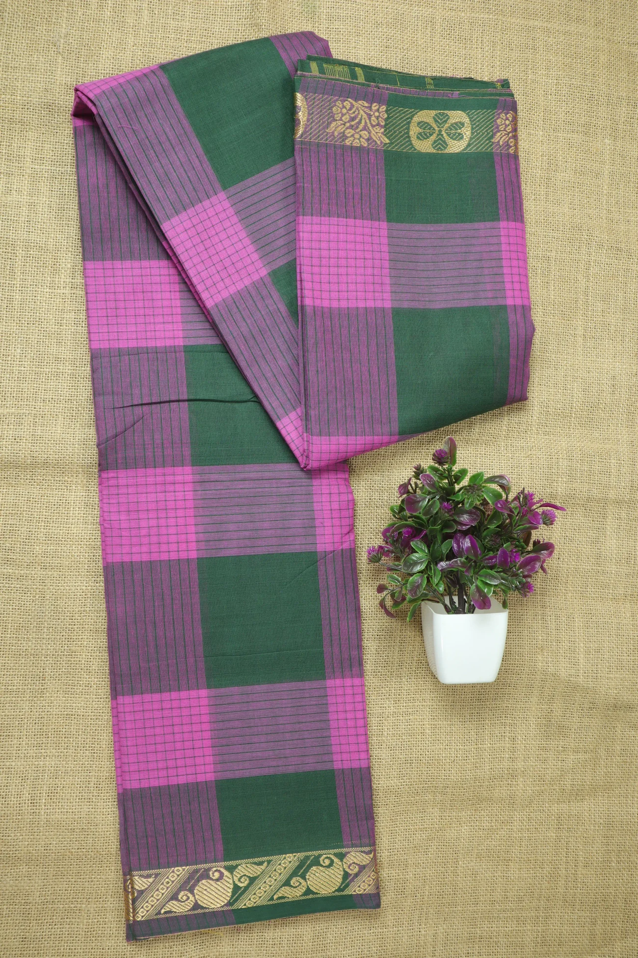 pink-palum-pazhamum-checked-saree-ck002767-a