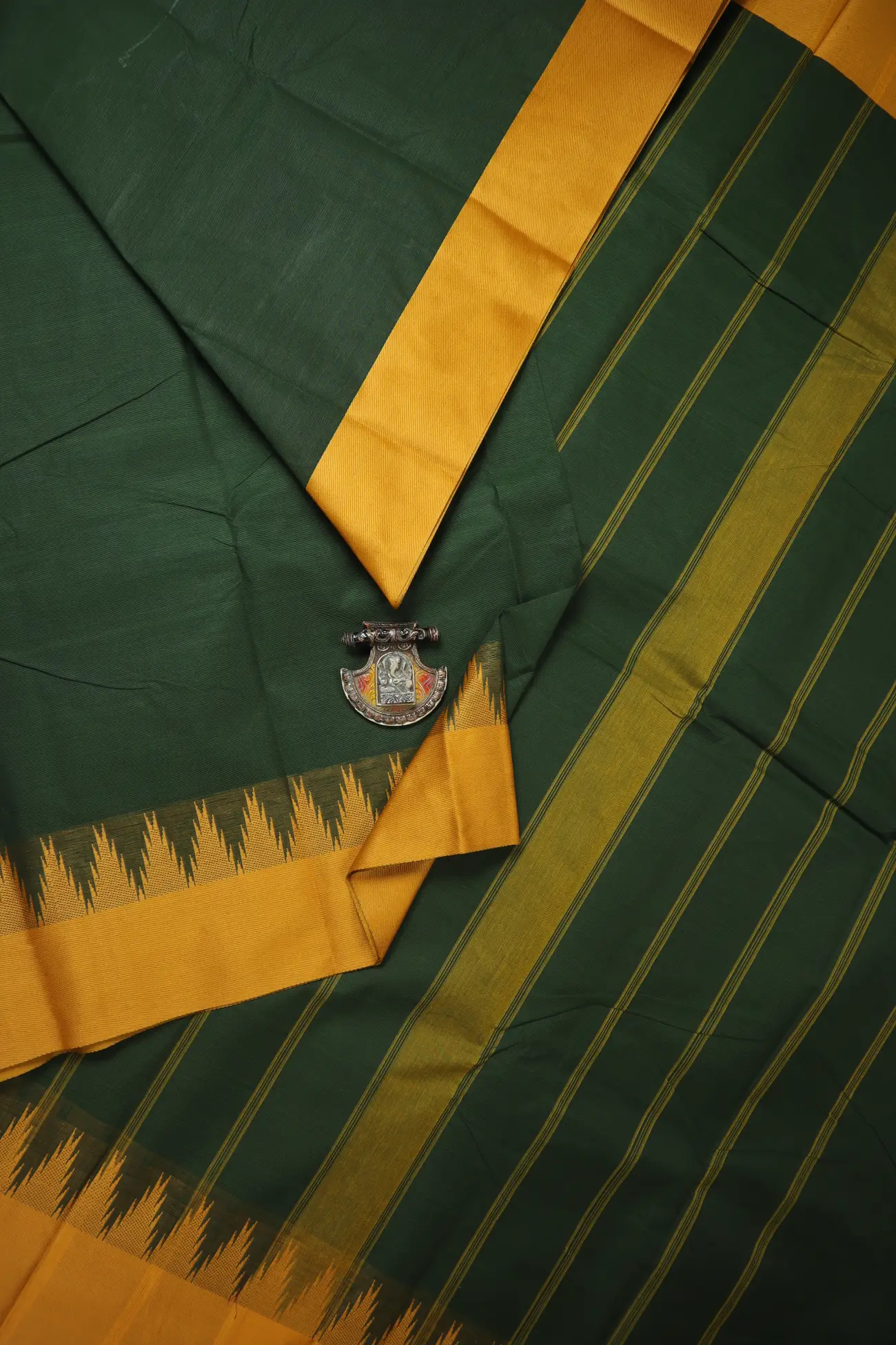 dark-green-thalampoo-reku-grand-chettinad-saree-gc002581-a