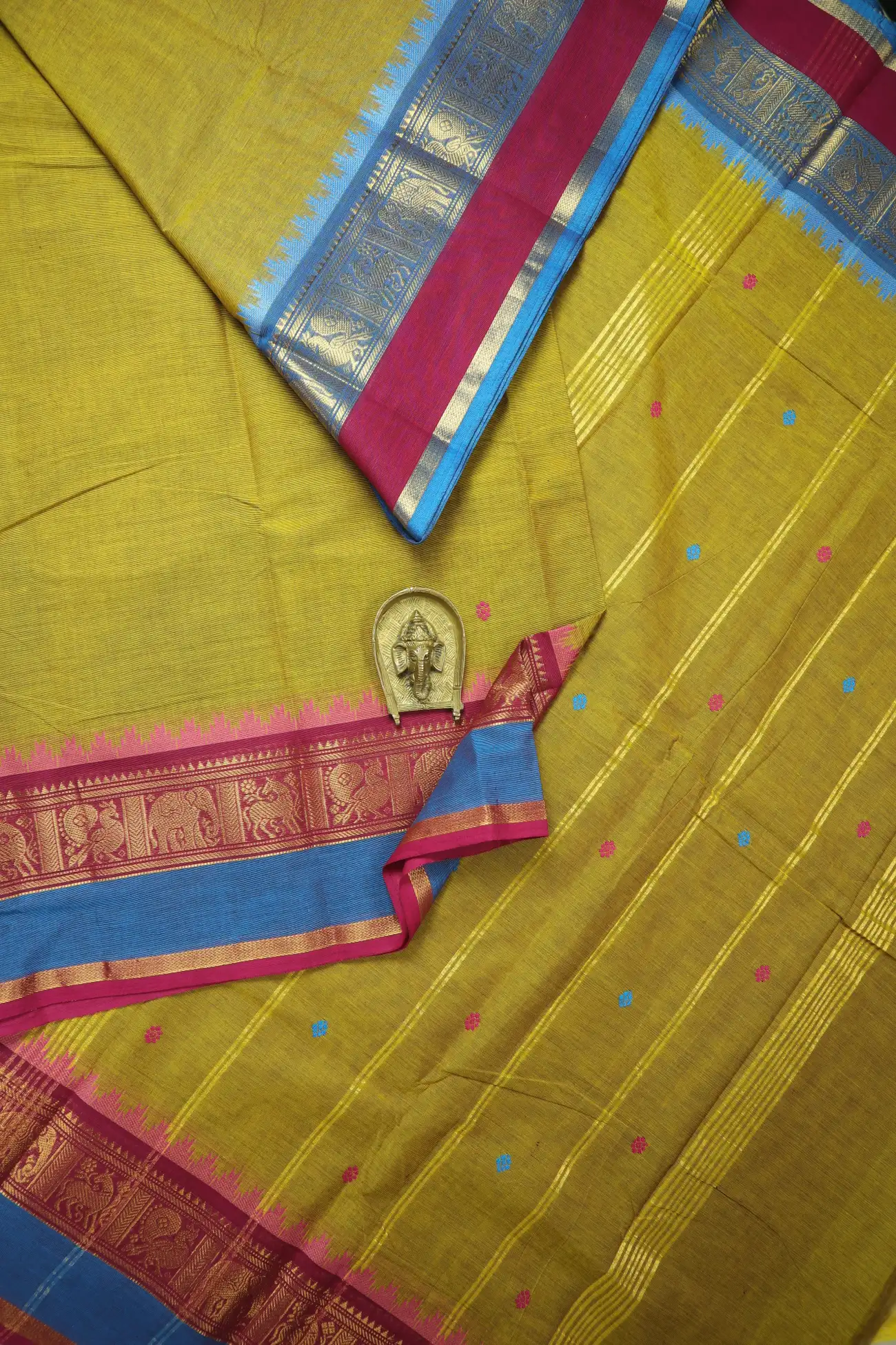 dark-khaki-peacock-elephant-grand-chettinad-saree-gc002510-a
