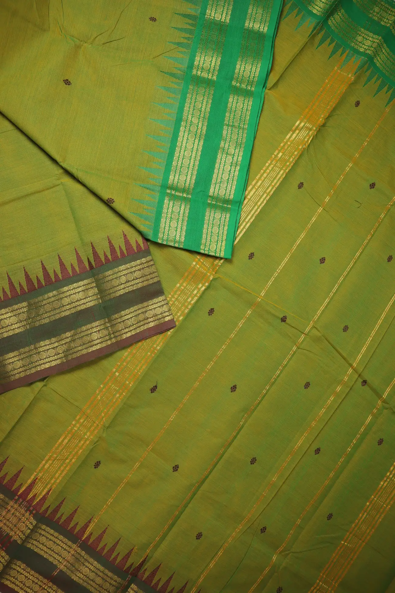 green-yellow-temple-ruthratcham-grand-chettinad-saree-gc002504-b