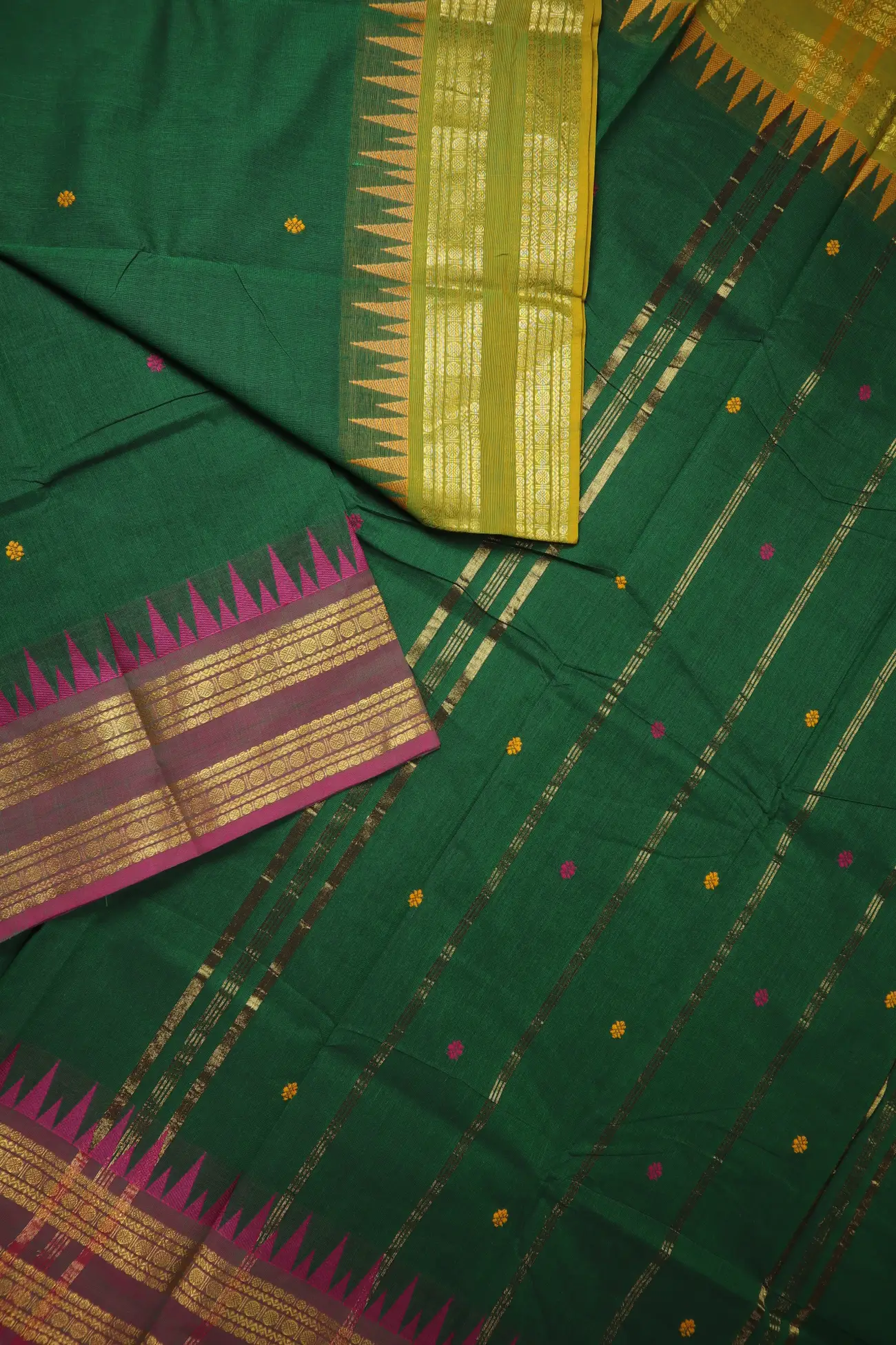 dark-green-temple-grand-chettinad-saree-gc002514-b