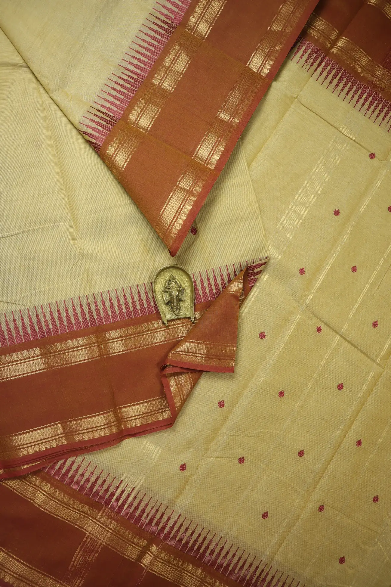 wheat-oosi-gopuram-grand-chettinad-saree-gc002476-a