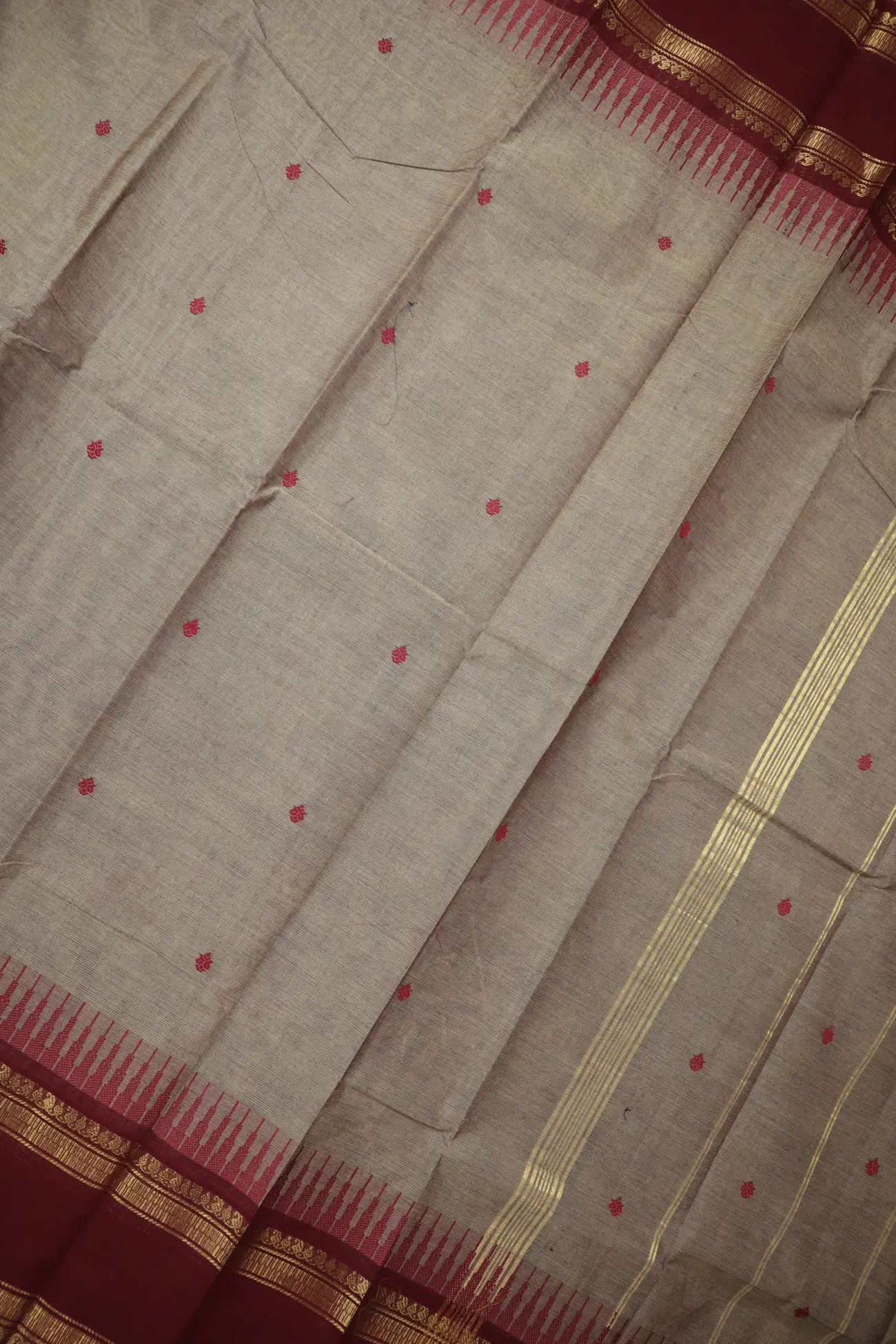 dim-gray-oosi-gopuram-grand-chettinad-saree-gc002422-c