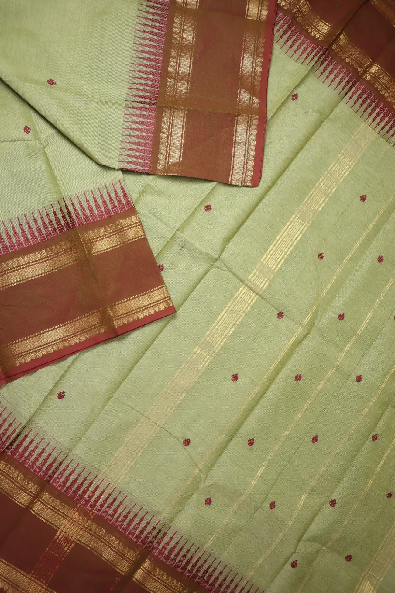 pista-green-oosi-gopuram-grand-chettinad-saree-gc002424-b